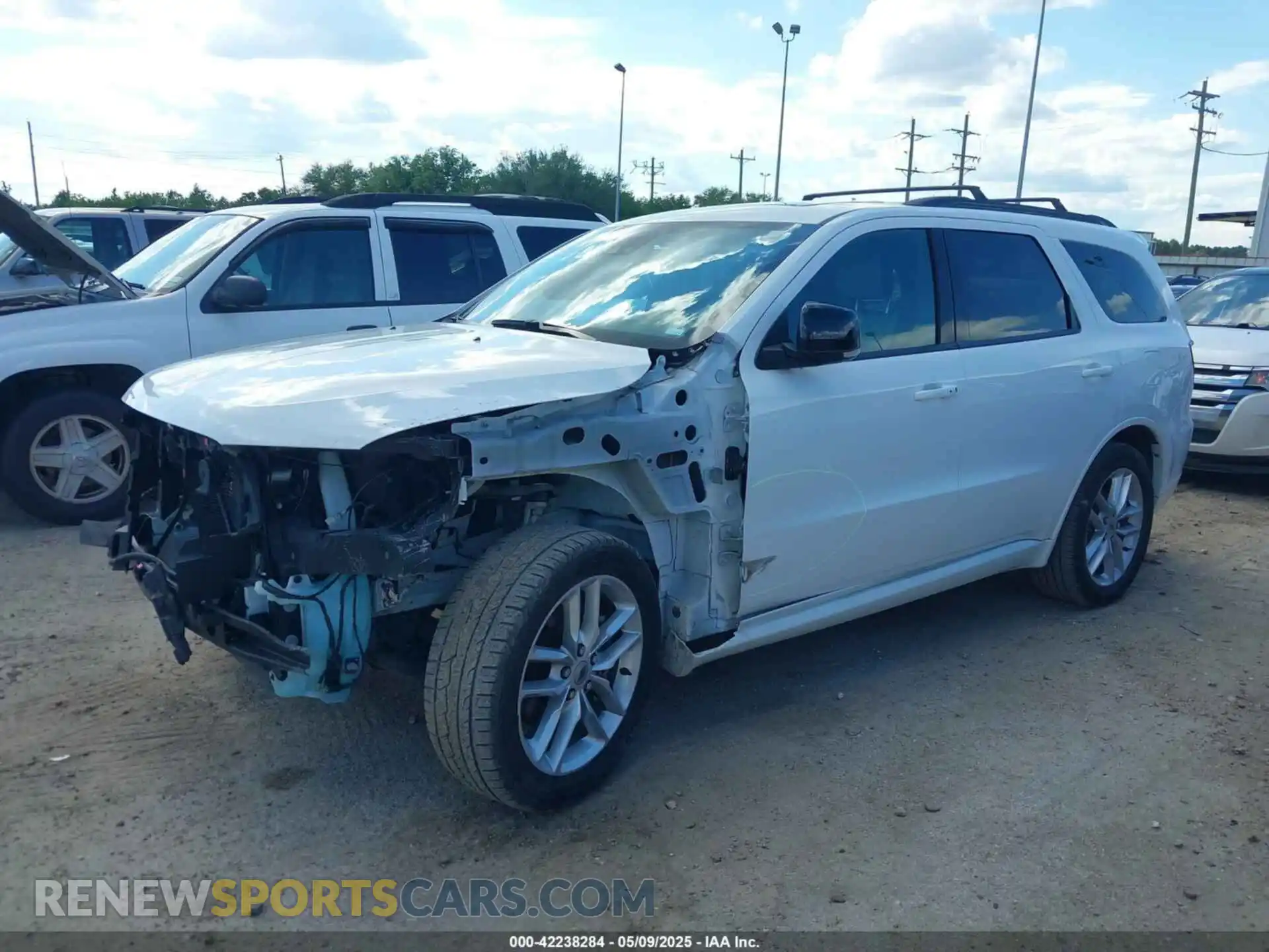 2 Photograph of a damaged car 1C4RDHDG5PC635967 DODGE DURANGO 2023