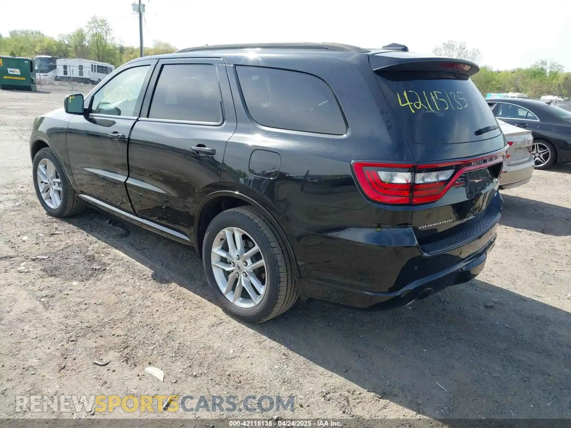 3 Photograph of a damaged car 1C4RDHDG6PC685535 DODGE DURANGO 2023