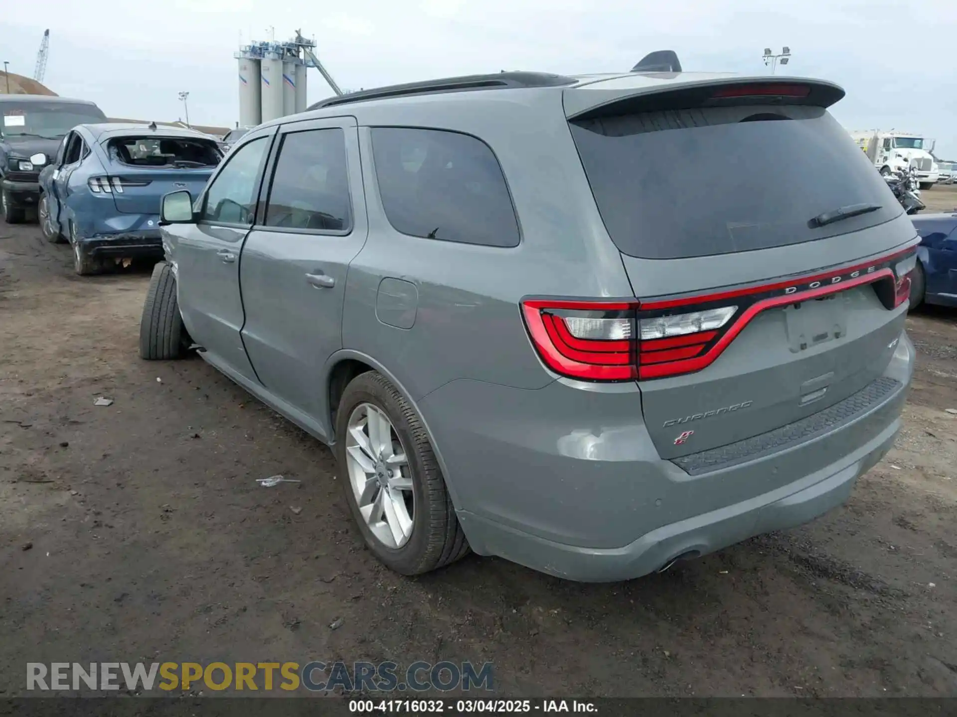 3 Photograph of a damaged car 1C4RDJDG1PC688916 DODGE DURANGO 2023