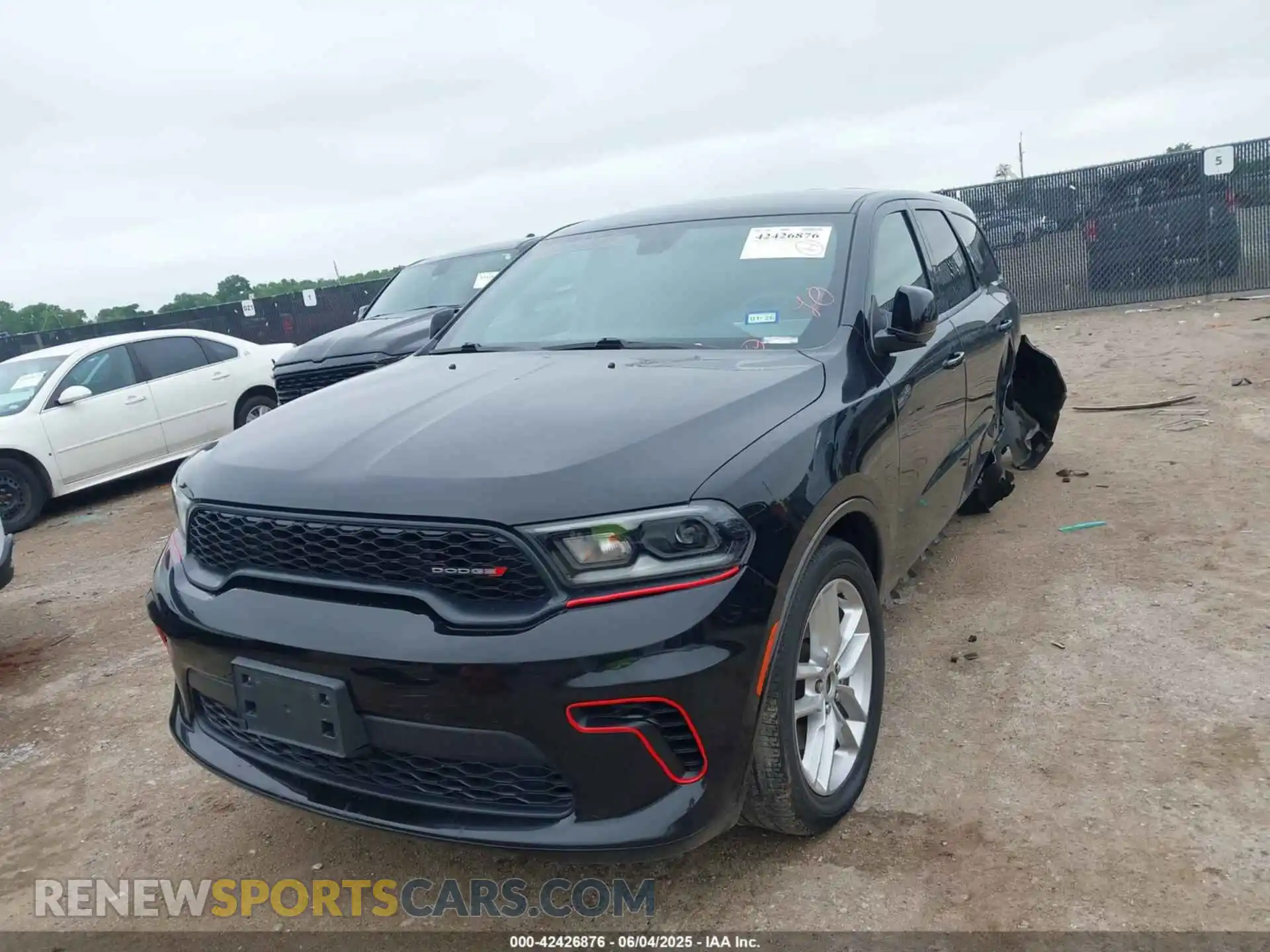 2 fotografías del automóvil dañado 1C4RDJDG9PC625174 DODGE DURANGO 2023