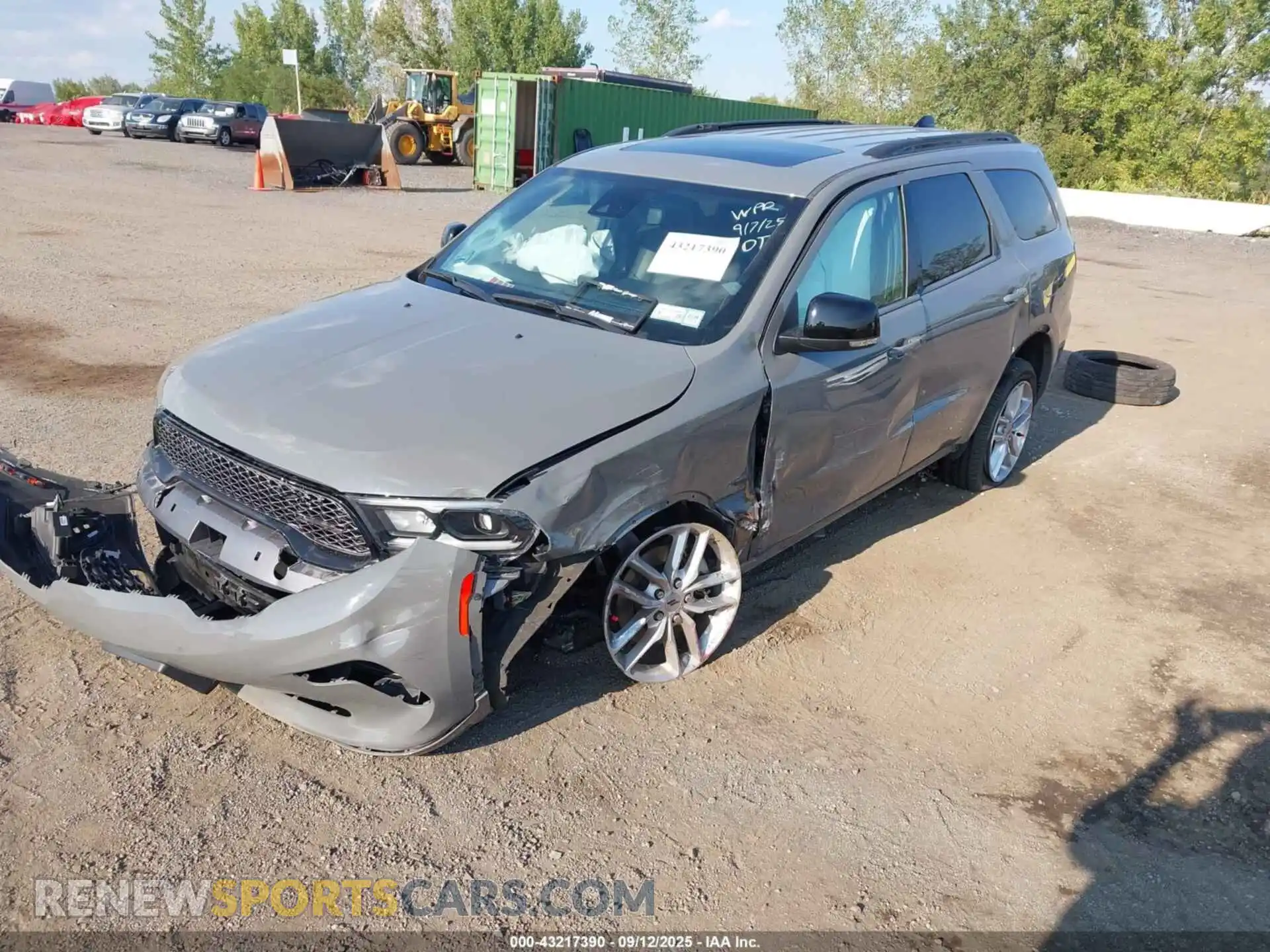 2 Photograph of a damaged car 1C4RDJDGXPC554437 DODGE DURANGO 2023
