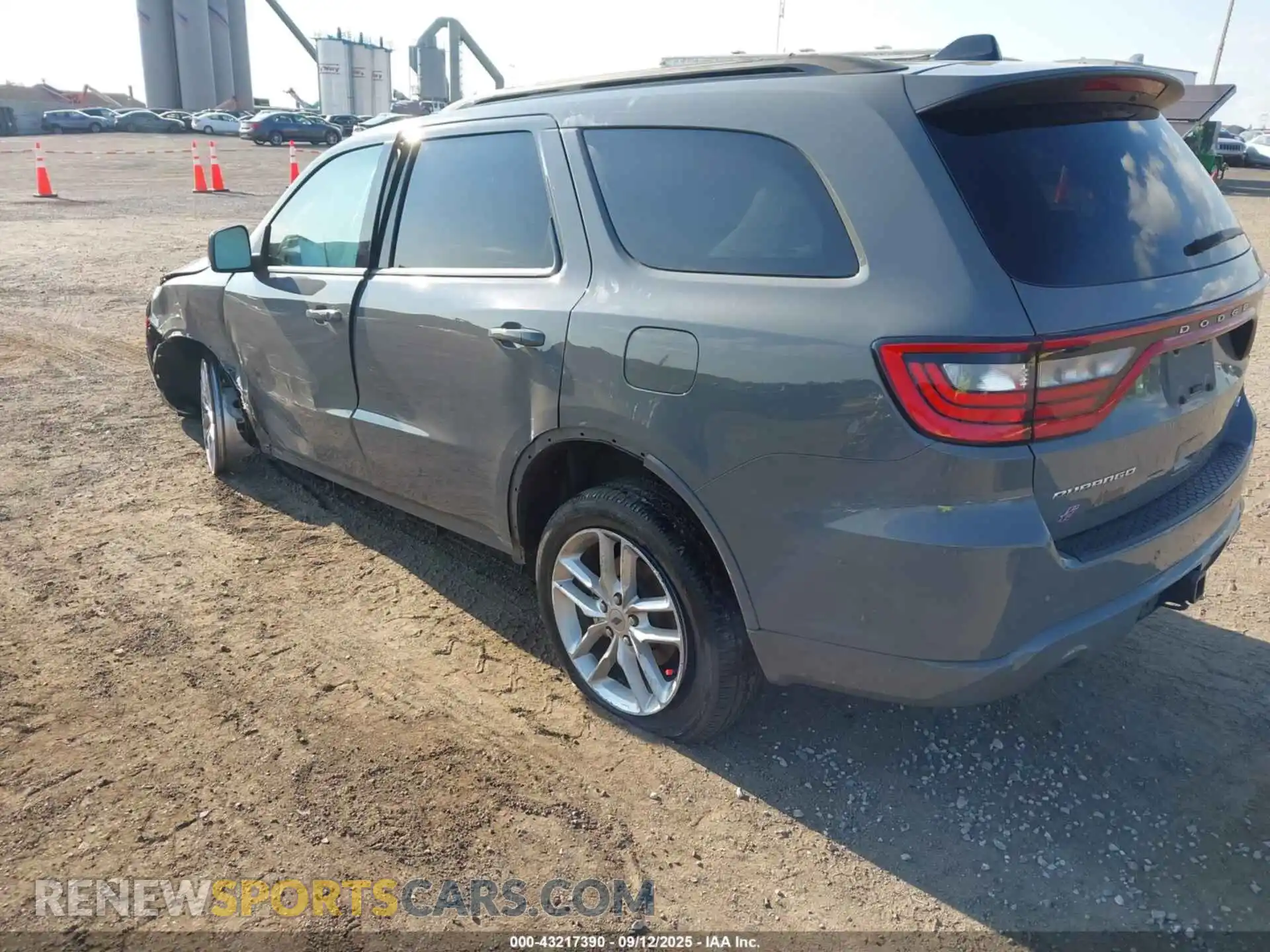 3 Photograph of a damaged car 1C4RDJDGXPC554437 DODGE DURANGO 2023