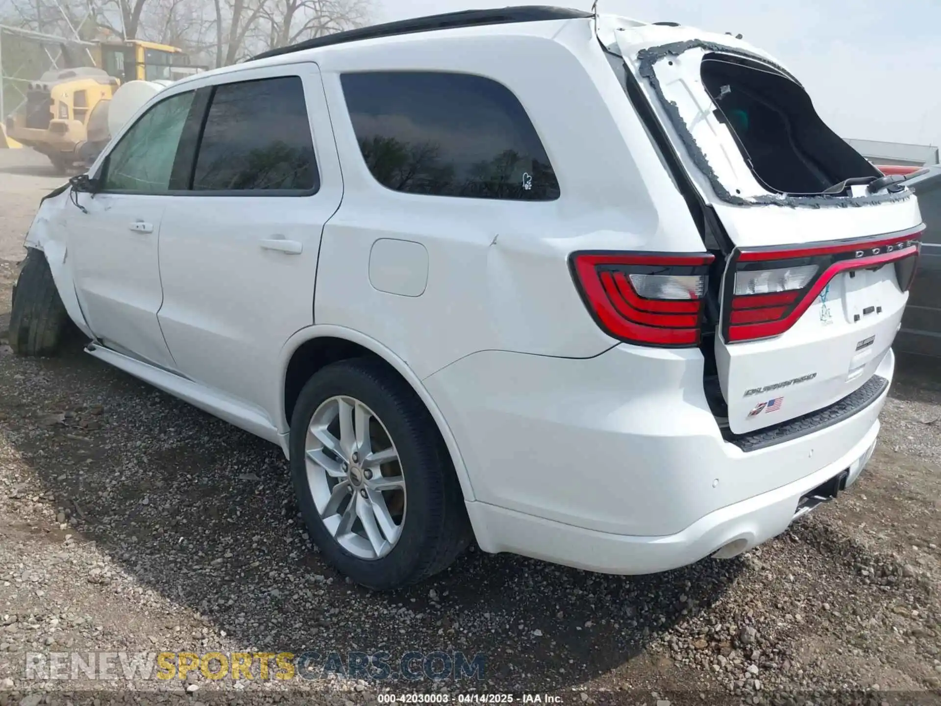 3 Photograph of a damaged car 1C4RDJDGXPC582271 DODGE DURANGO 2023