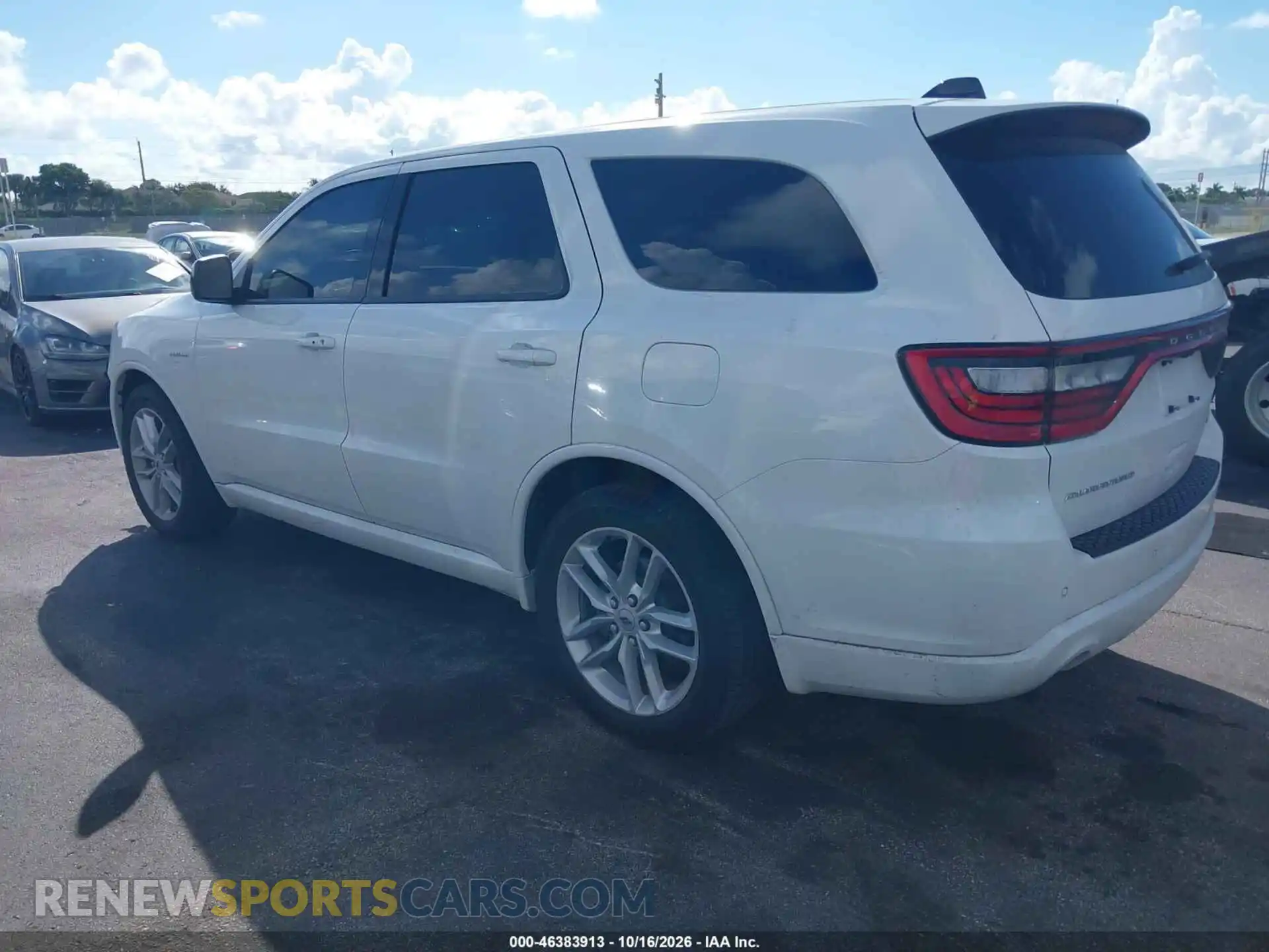 3 Фотография поврежденного автомобиля 1C4SDHCT8PC685925 DODGE DURANGO 2023