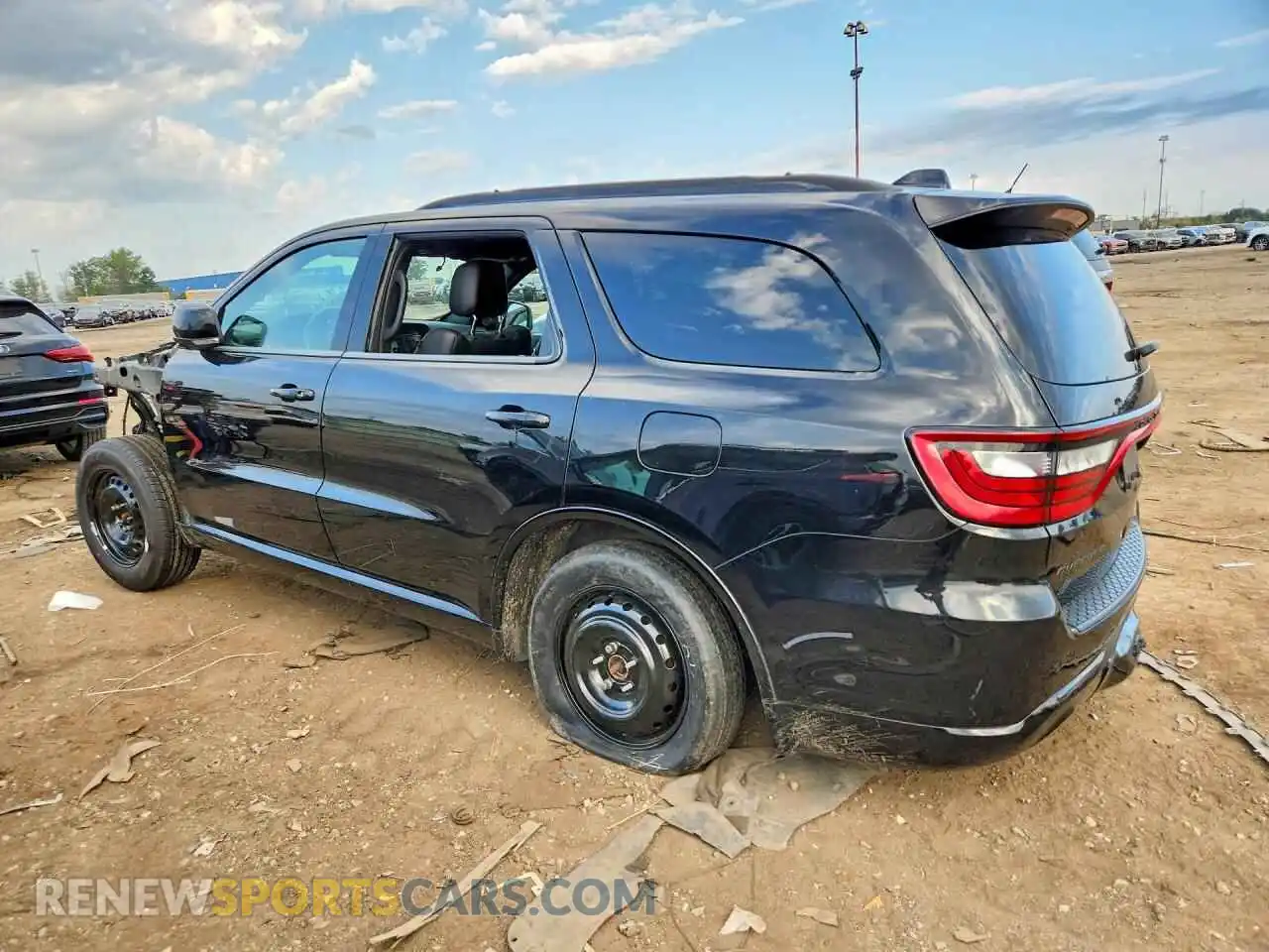 2 fotografías del automóvil dañado 1C4SDJCT4PC615555 DODGE DURANGO 2023