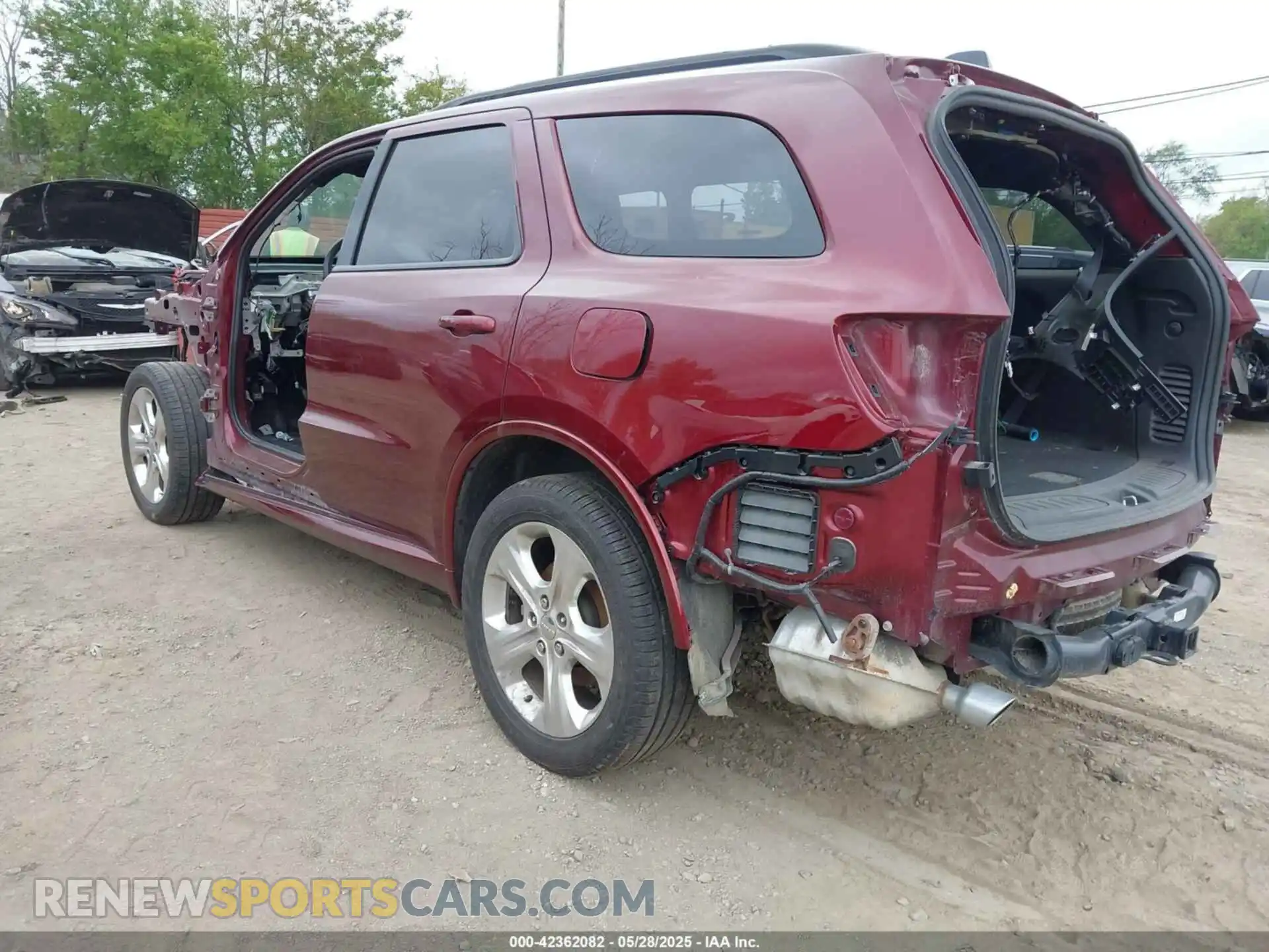 3 Photograph of a damaged car 1C4SDJCT9PC676027 DODGE DURANGO 2023