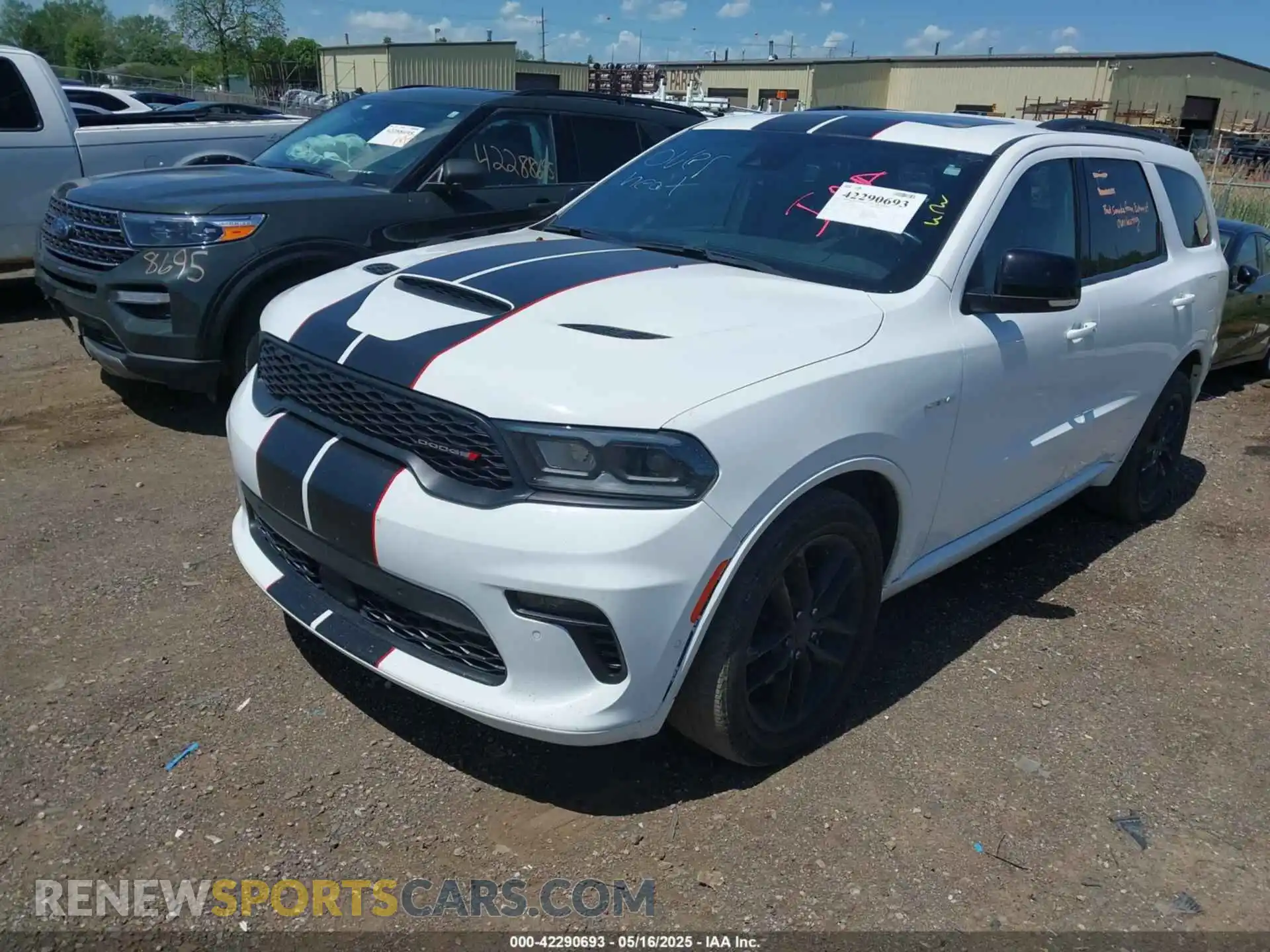 2 Photograph of a damaged car 1C4SDJCTXPC553725 DODGE DURANGO 2023