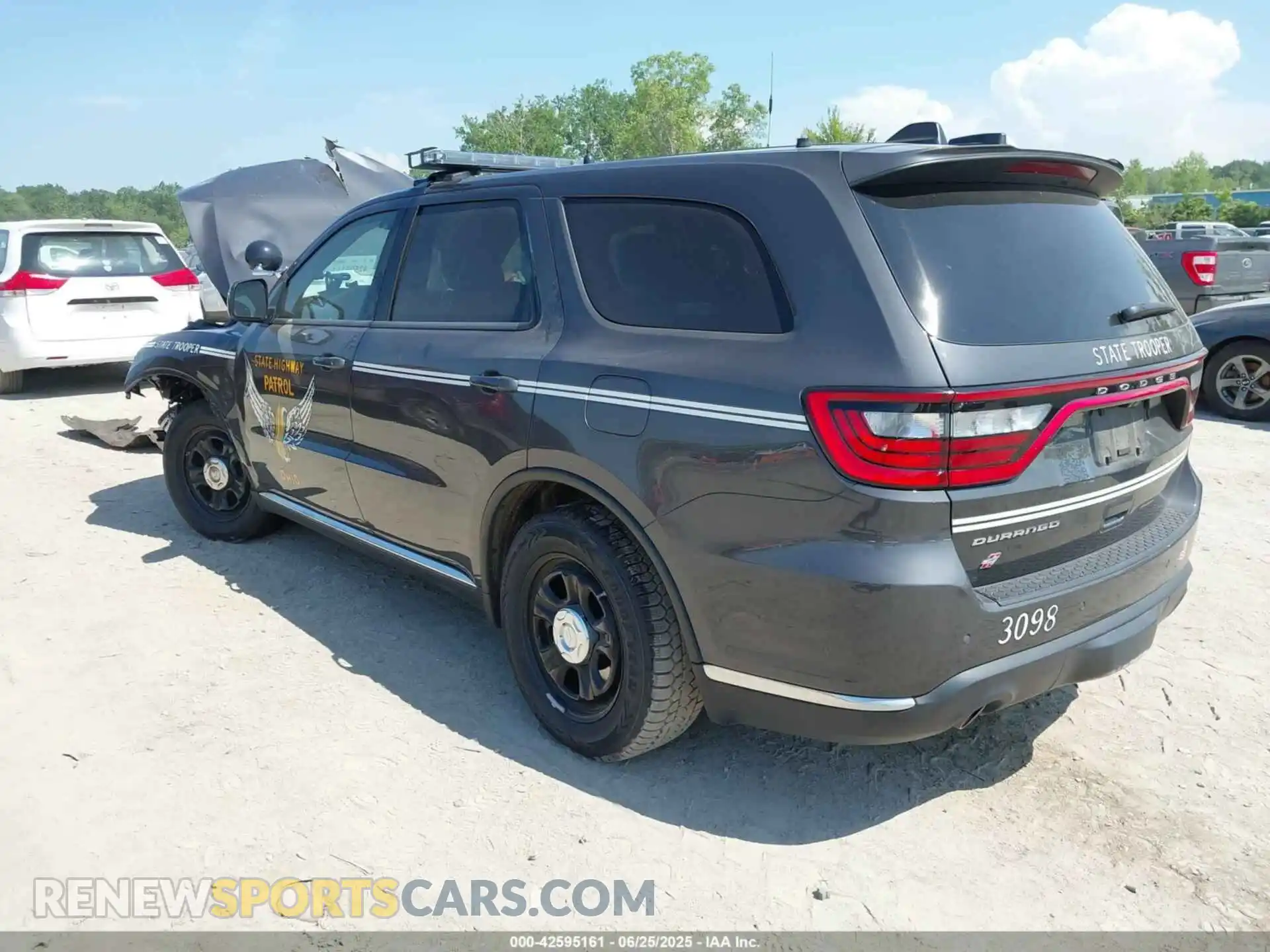 3 Photograph of a damaged car 1C4SDJFTXPC631593 DODGE DURANGO 2023