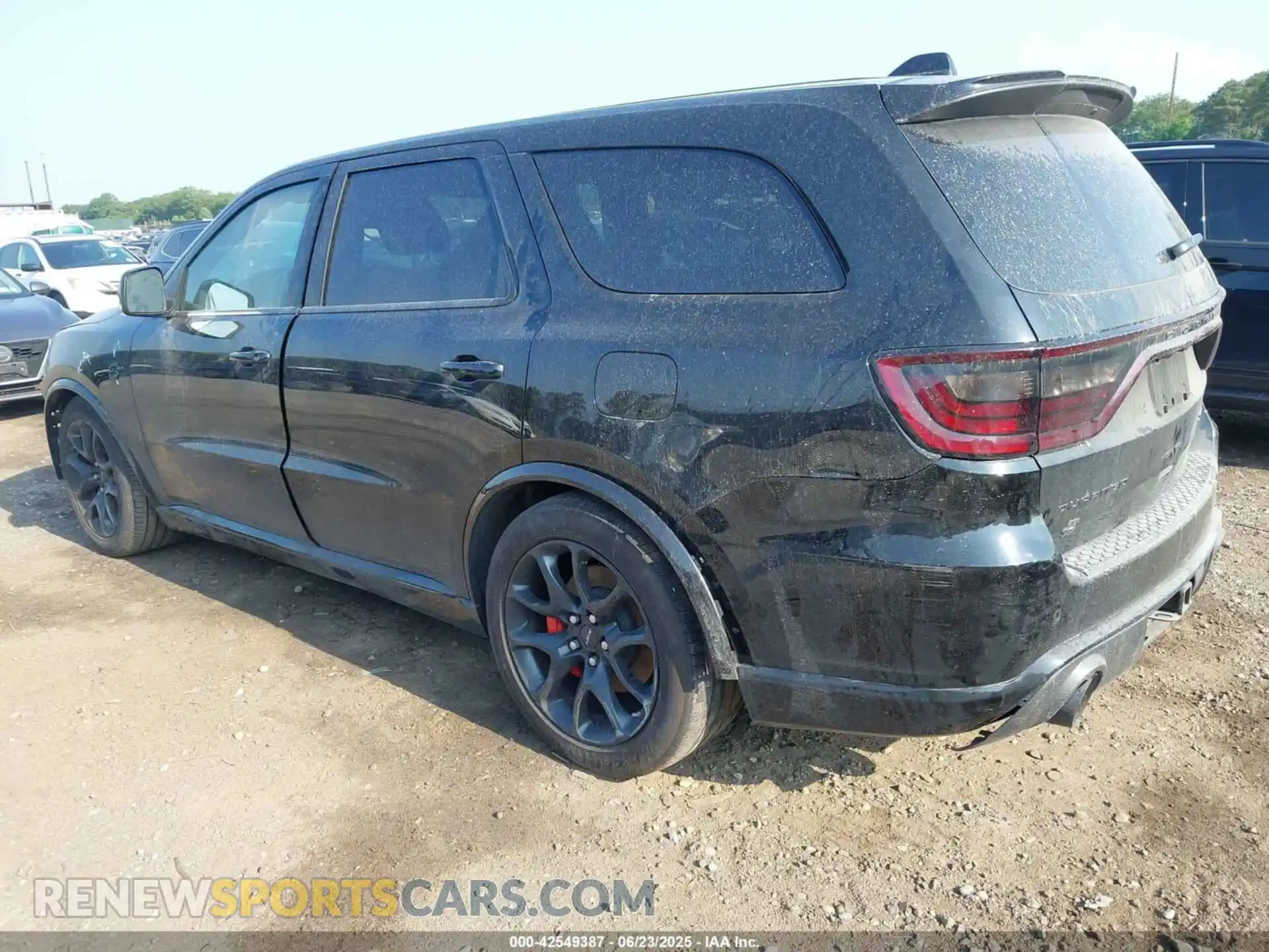 3 Photograph of a damaged car 1C4SDJH9XPC671495 DODGE DURANGO 2023