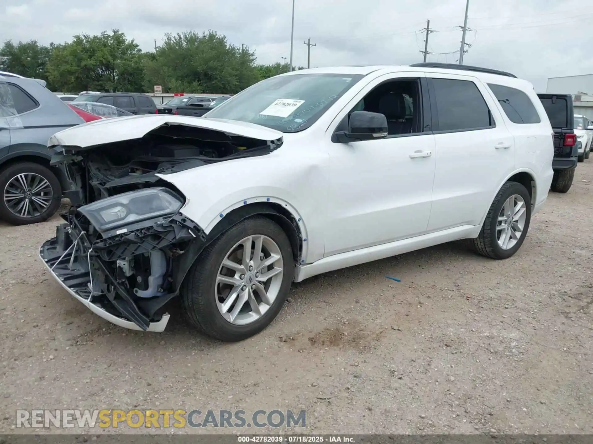 2 Photograph of a damaged car 1C4RDHDG1RC134321 DODGE DURANGO 2024