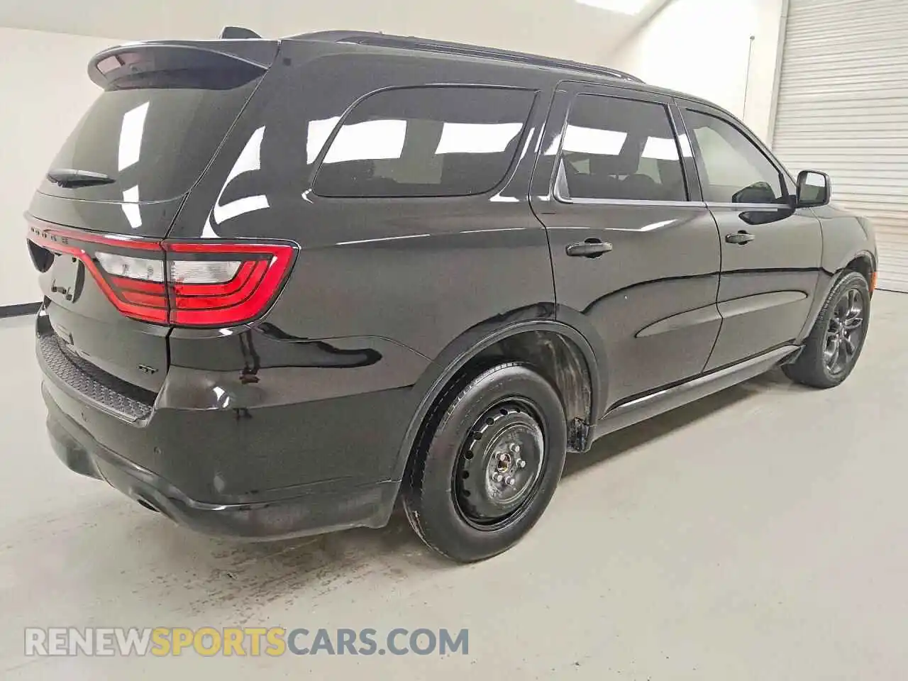 3 Photograph of a damaged car 1C4RDHDG6RC226346 DODGE DURANGO 2024
