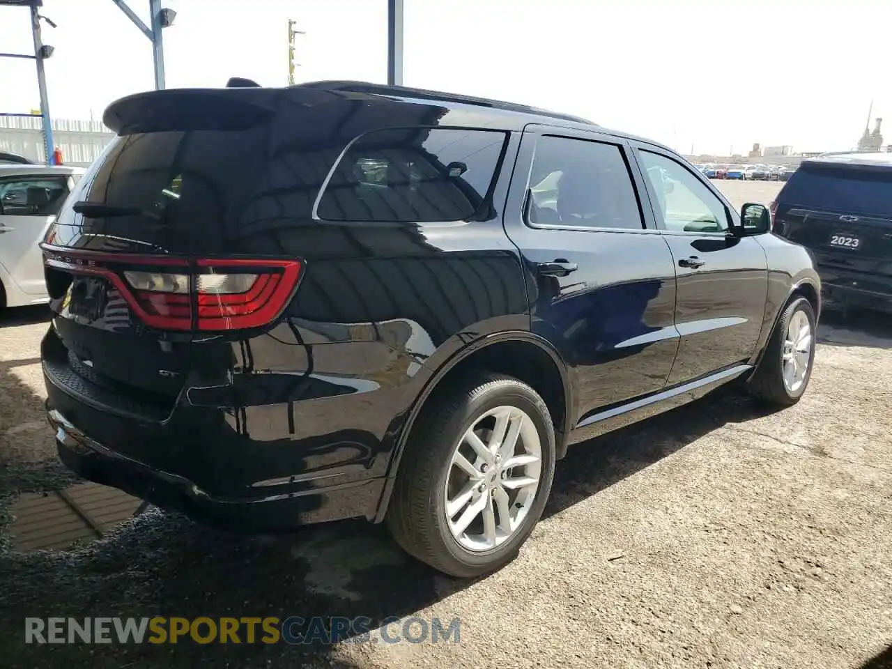 3 Photograph of a damaged car 1C4RDHDG6RC237704 DODGE DURANGO 2024