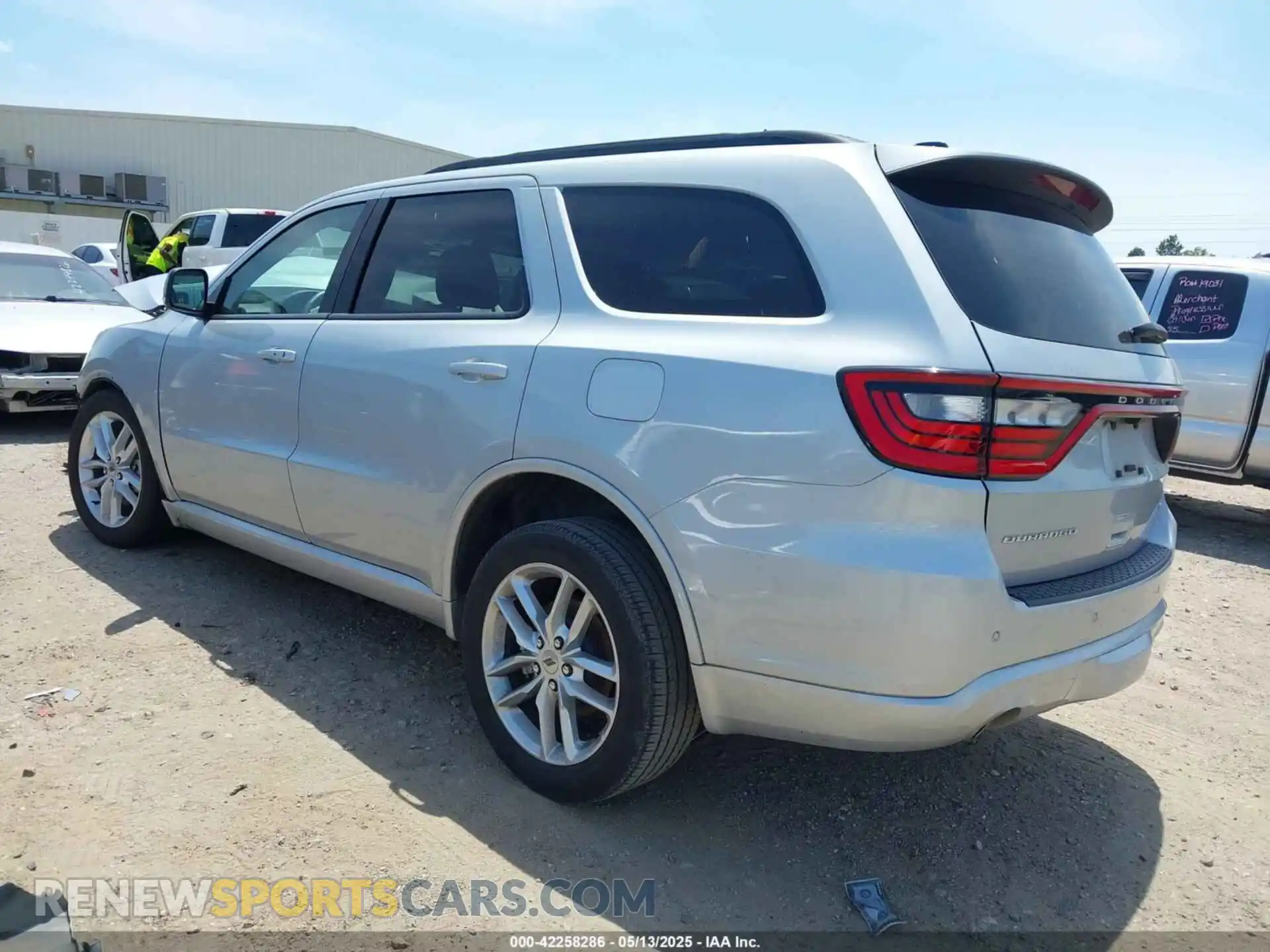 3 Photograph of a damaged car 1C4RDHDG7RC118866 DODGE DURANGO 2024