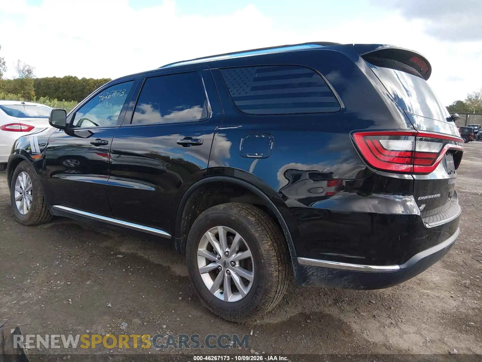 3 fotografías del automóvil dañado 1C4RDJAG5RC114861 DODGE DURANGO 2024