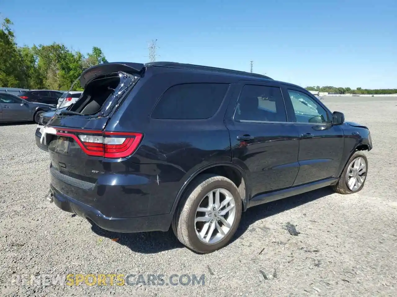 3 Photograph of a damaged car 1C4RDJDG0RC153143 DODGE DURANGO 2024