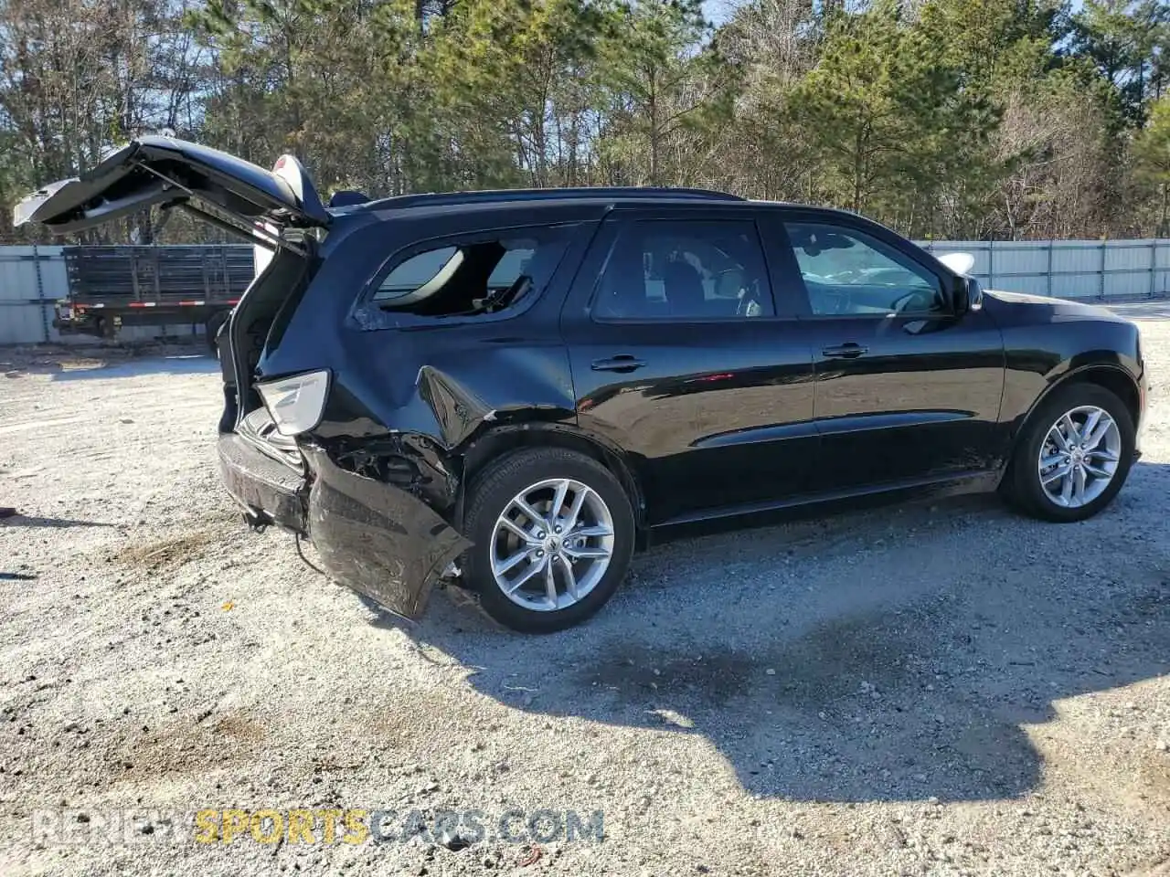 3 Photograph of a damaged car 1C4RDJDG2RC138188 DODGE DURANGO 2024