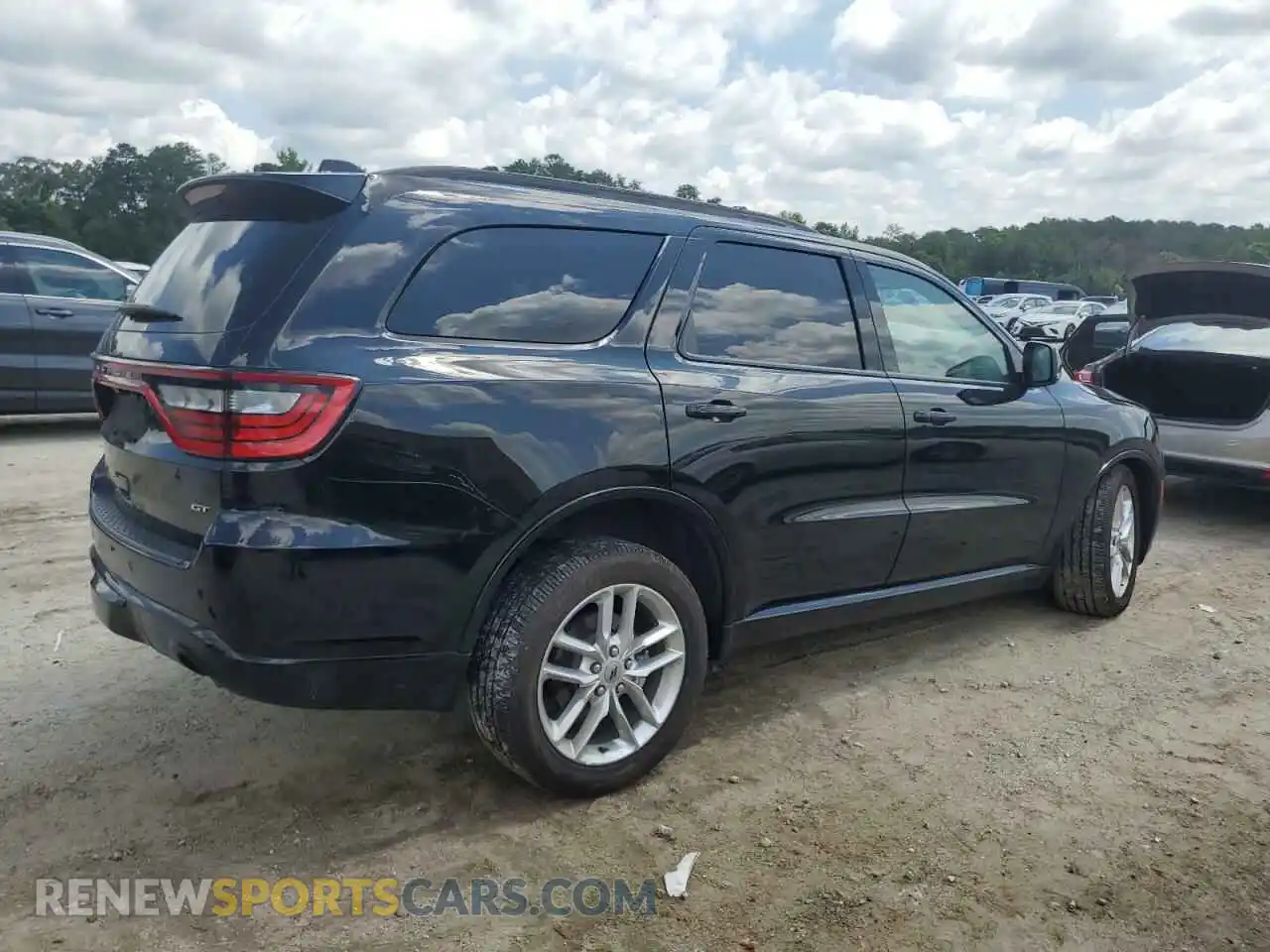 3 Photograph of a damaged car 1C4RDJDG8RC237971 DODGE DURANGO 2024