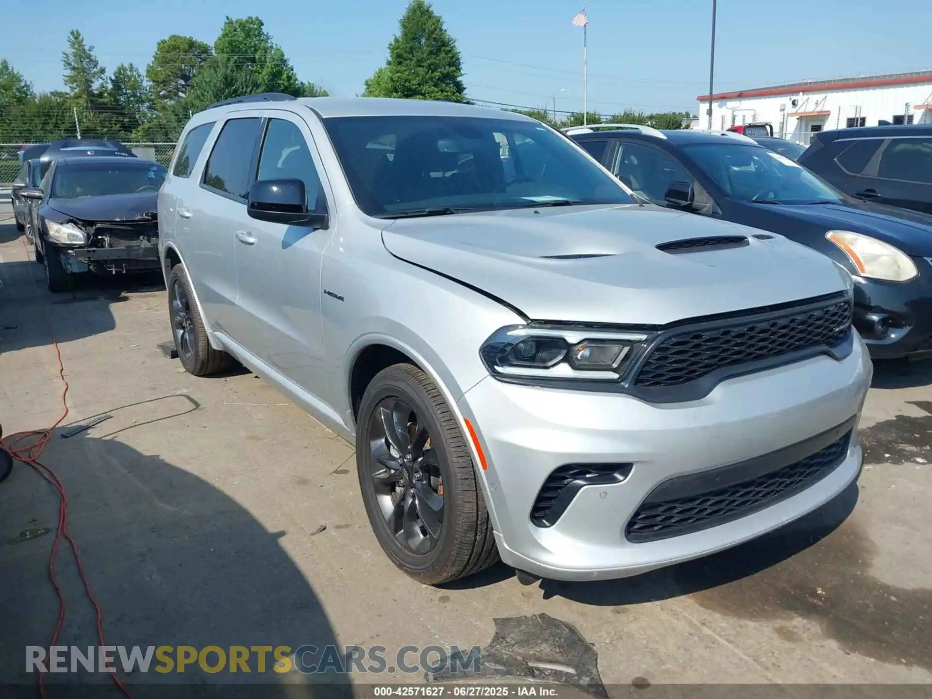 1 Photograph of a damaged car 1C4SDHCTXRC212661 DODGE DURANGO 2024