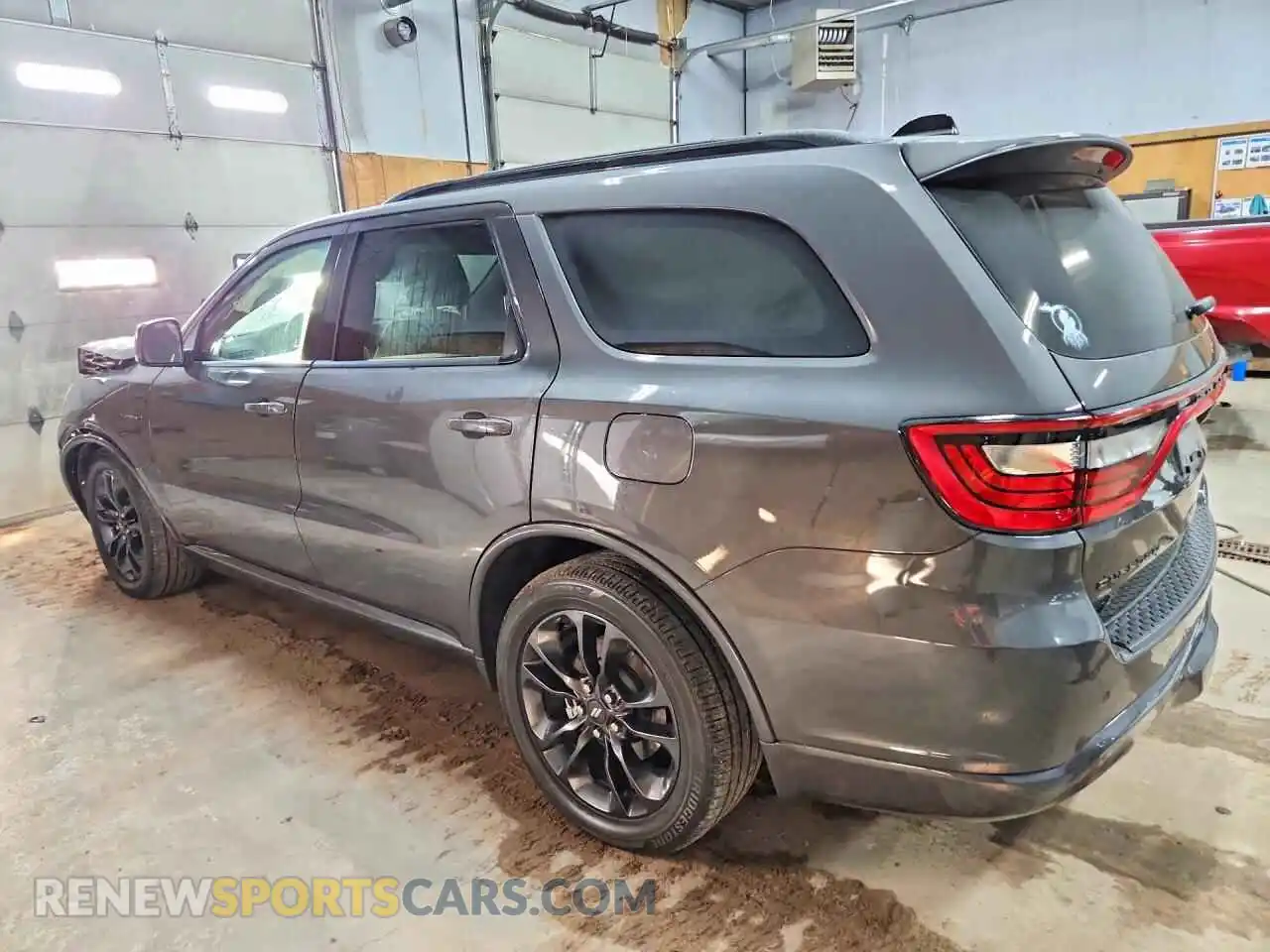 2 fotografías del automóvil dañado 1C4SDJCT4RC155767 DODGE DURANGO 2024