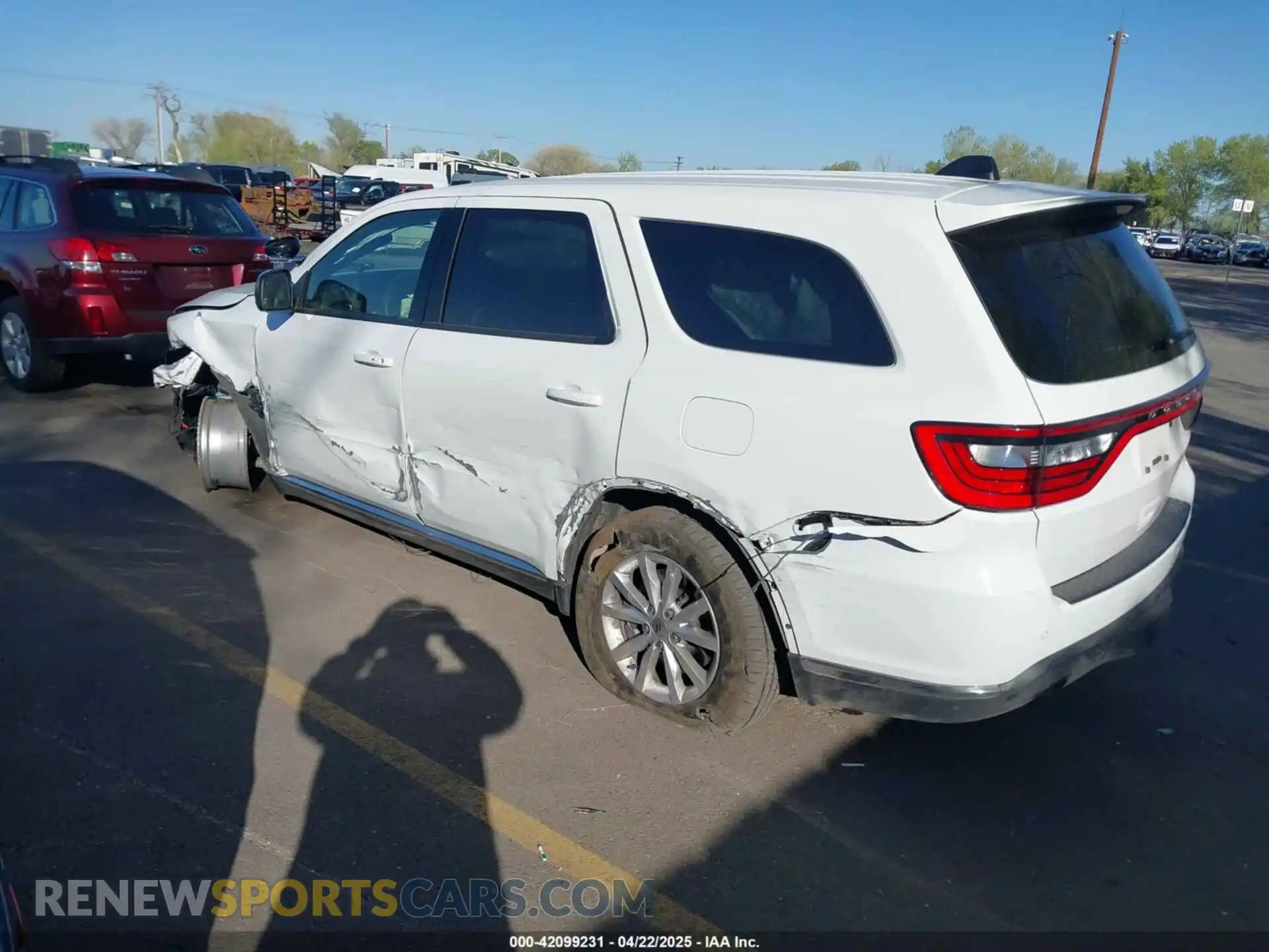 3 fotografías del automóvil dañado 1C4SDJFT6RC199278 DODGE DURANGO 2024