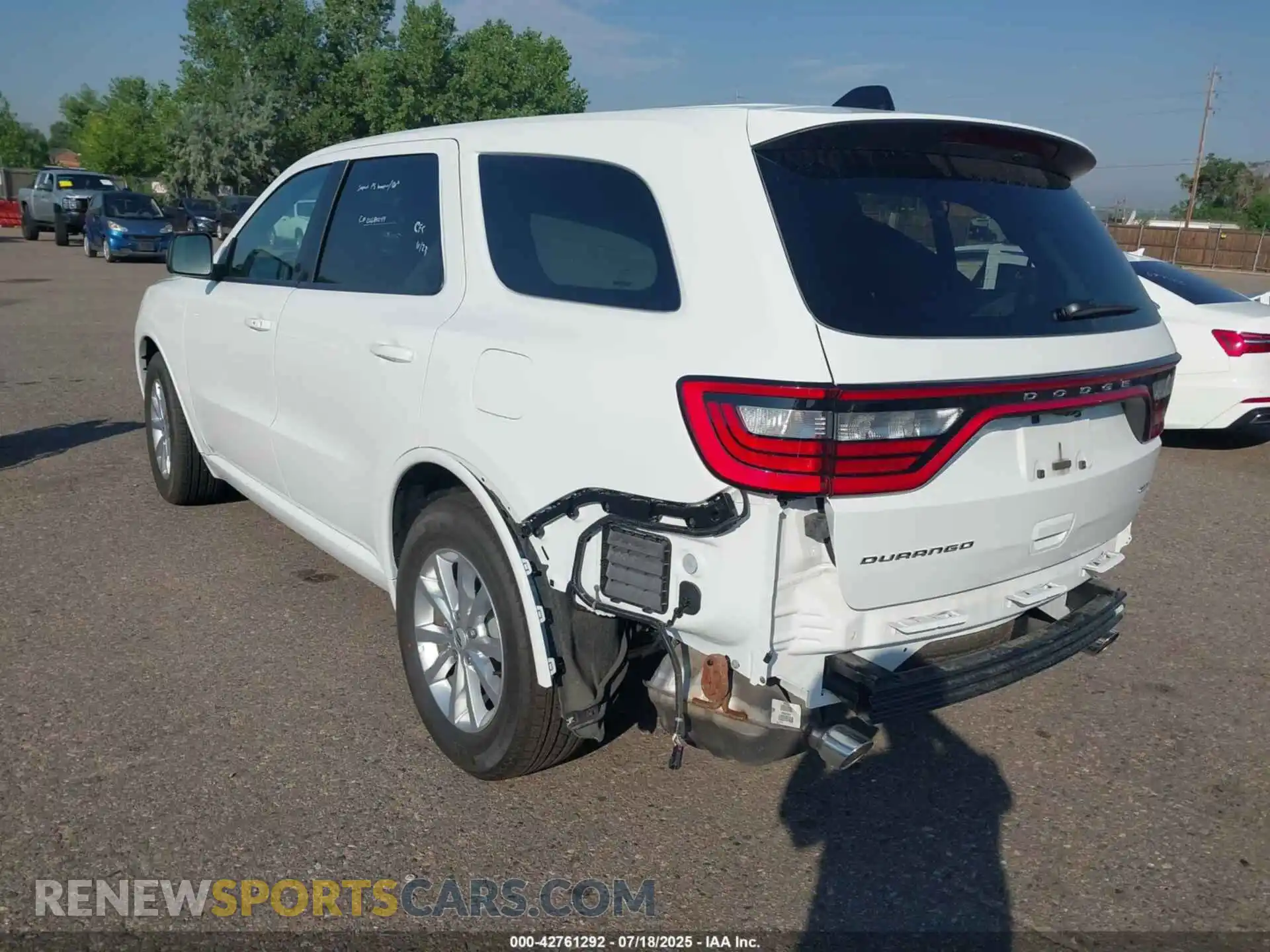 3 fotografías del automóvil dañado 1C4RDHDG0SC534554 DODGE DURANGO 2025