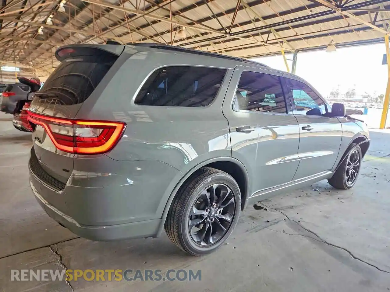 3 fotografías del automóvil dañado 1C4RDHDG4SC503162 DODGE DURANGO 2025