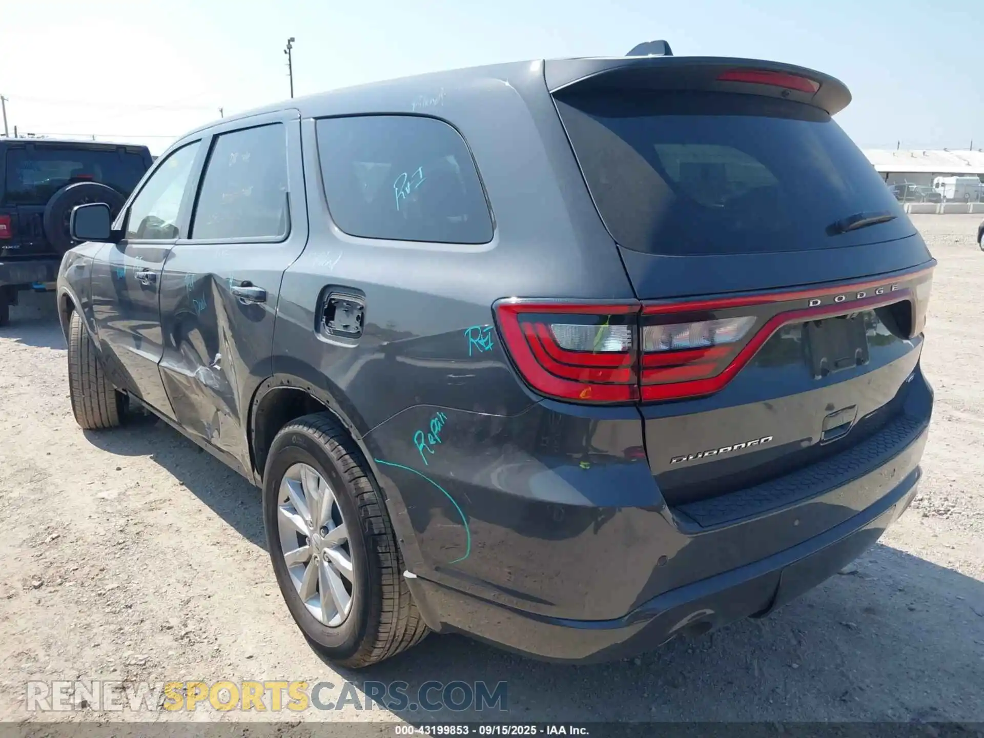 3 Photograph of a damaged car 1C4RDHDG5SC530774 DODGE DURANGO 2025