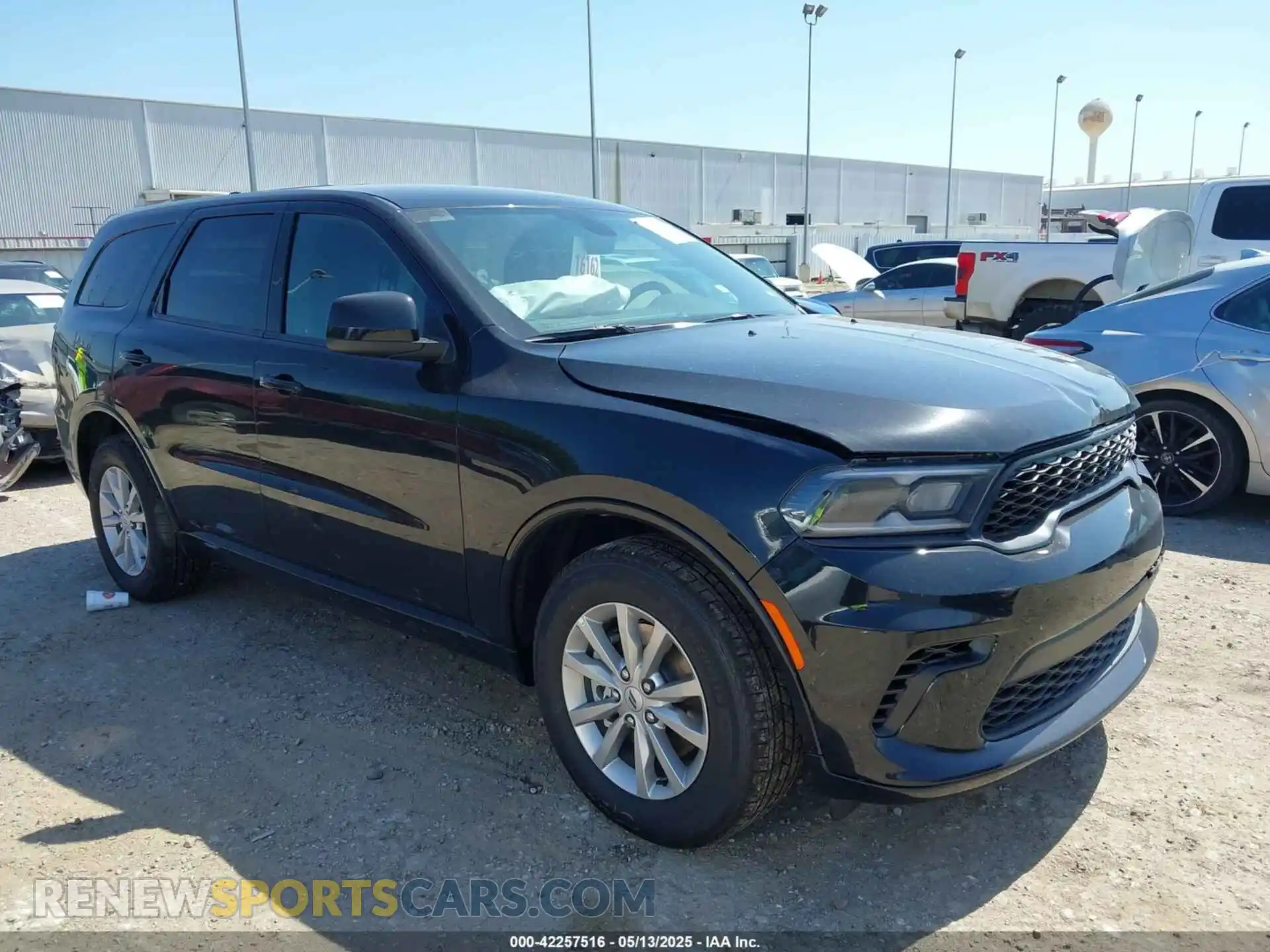 1 Photograph of a damaged car 1C4RDHDG9SC537744 DODGE DURANGO 2025