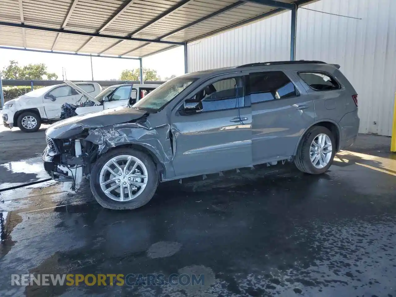 1 Photograph of a damaged car 1C4RDJDG2SC539973 DODGE DURANGO 2025