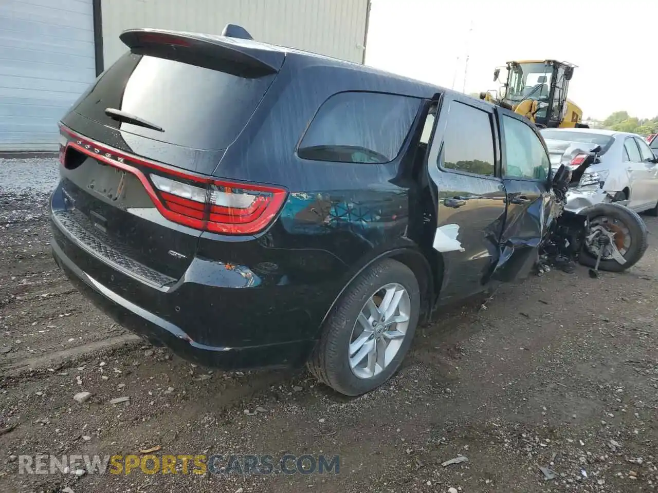 3 Photograph of a damaged car 1C4RDJDG6SC531522 DODGE DURANGO 2025