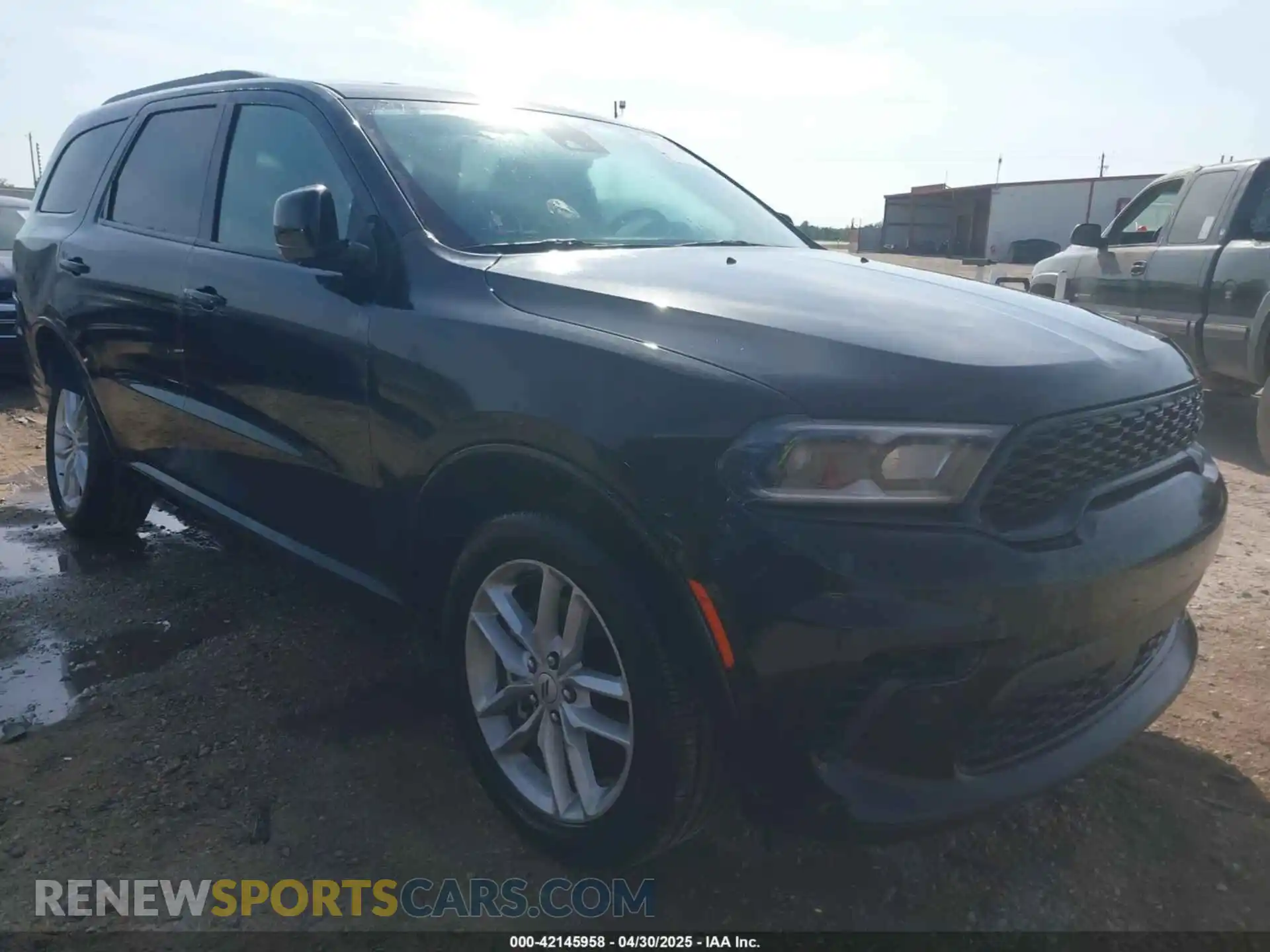 1 Photograph of a damaged car 1C4RDJDG8SC517864 DODGE DURANGO 2025