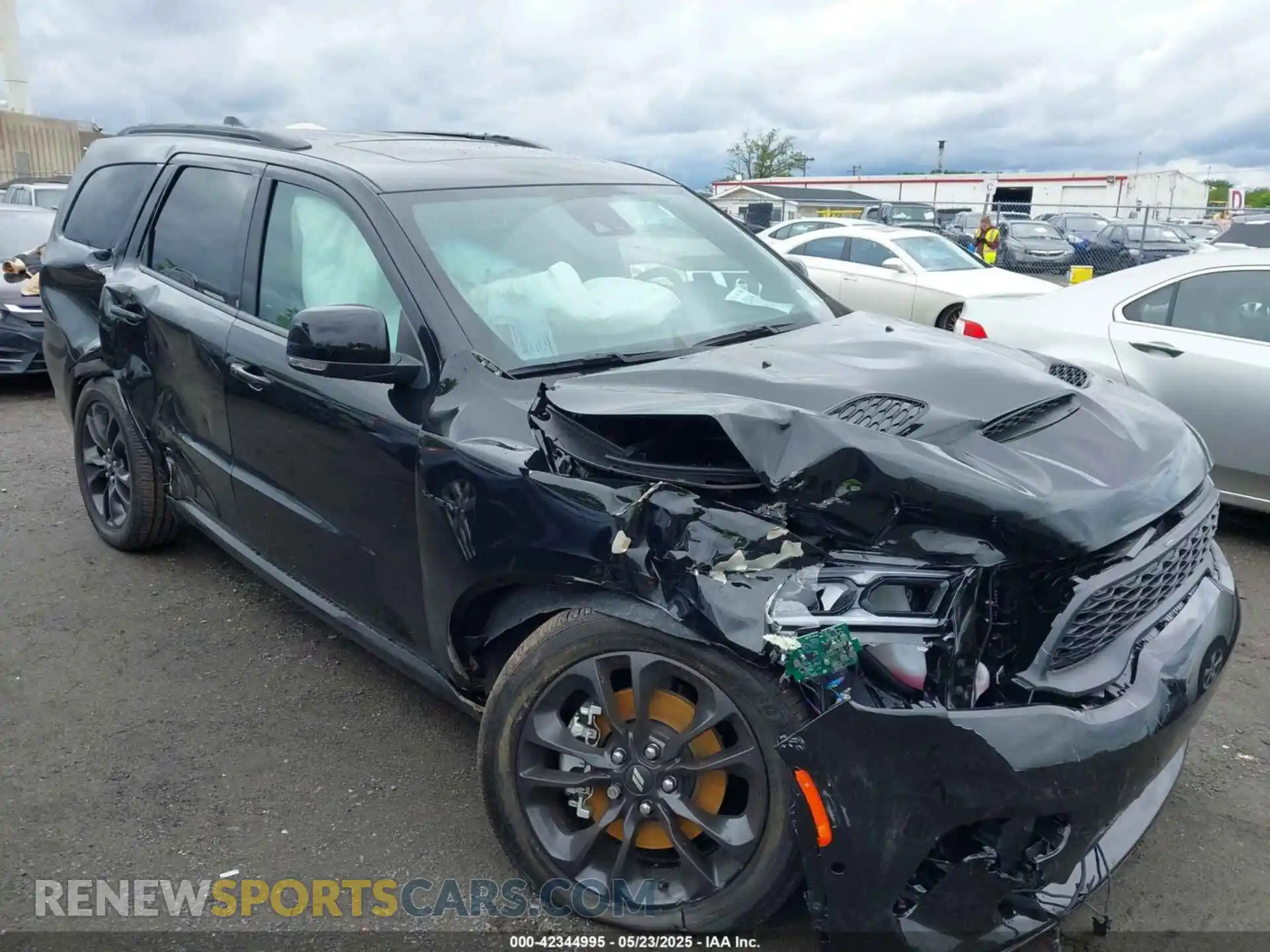 1 Photograph of a damaged car 1C4SDJCT1SC524056 DODGE DURANGO 2025