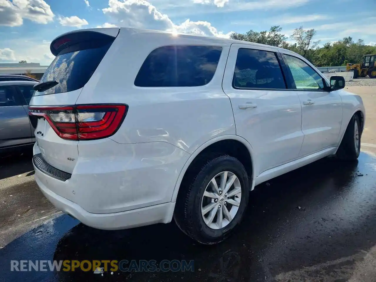3 Photograph of a damaged car 1C4RDHDG0TC228844 DODGE DURANGO 2026