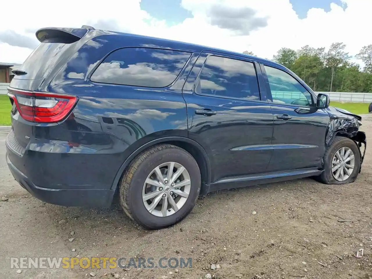 3 fotografías del automóvil dañado 1C4RDHDG1TC245684 DODGE DURANGO 2026