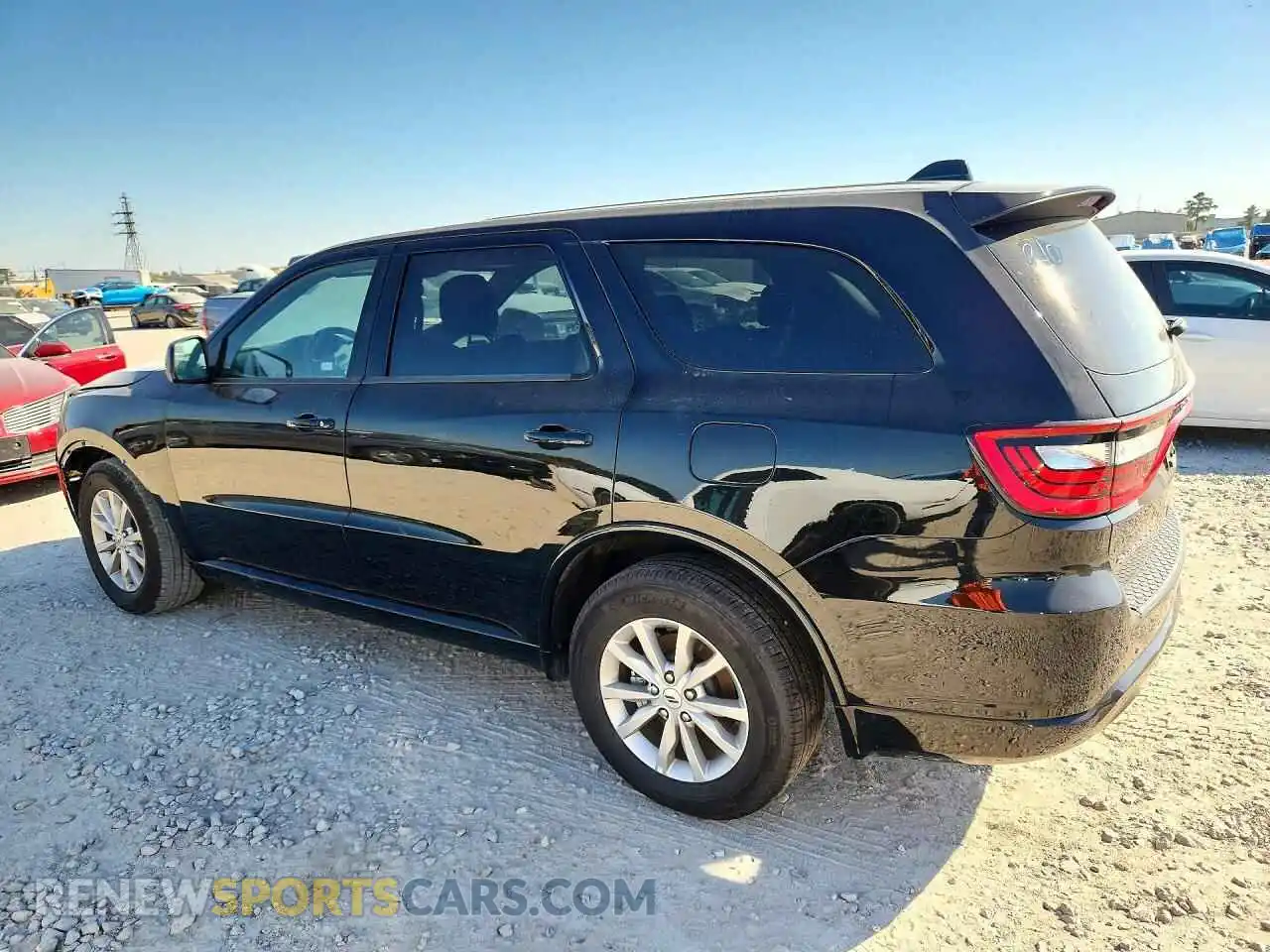 2 fotografías del automóvil dañado 1C4RDHDG5TC166633 DODGE DURANGO 2026