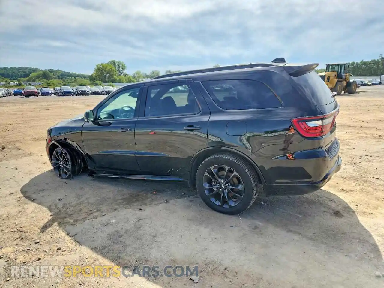 2 fotografías del automóvil dañado 1C4RDJDG7TC156516 DODGE DURANGO 2026