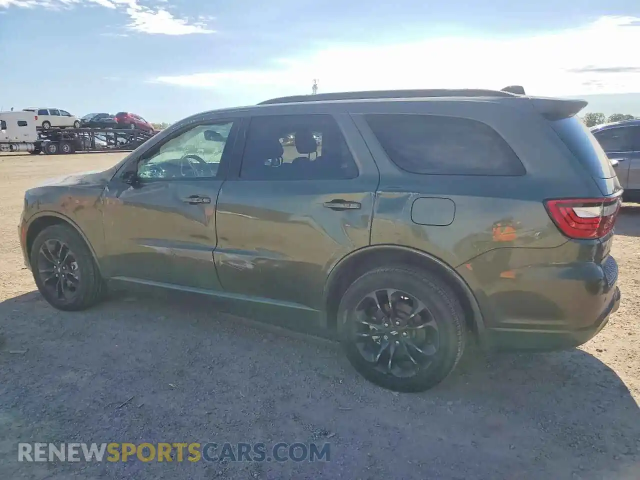 2 Photograph of a damaged car 1C4RDJDGXTC189428 DODGE DURANGO 2026