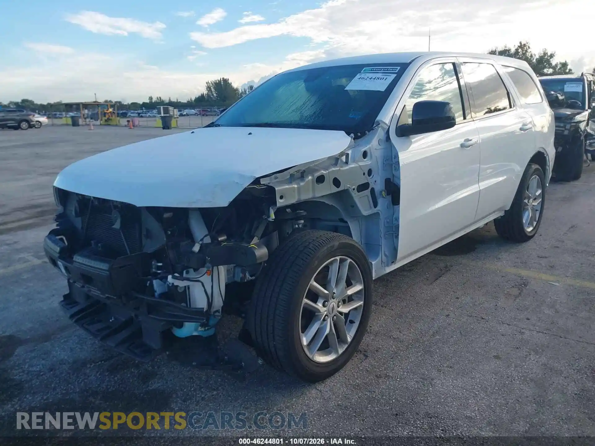 2 fotografías del automóvil dañado 1C4RDJDGXTC211976 DODGE DURANGO 2026