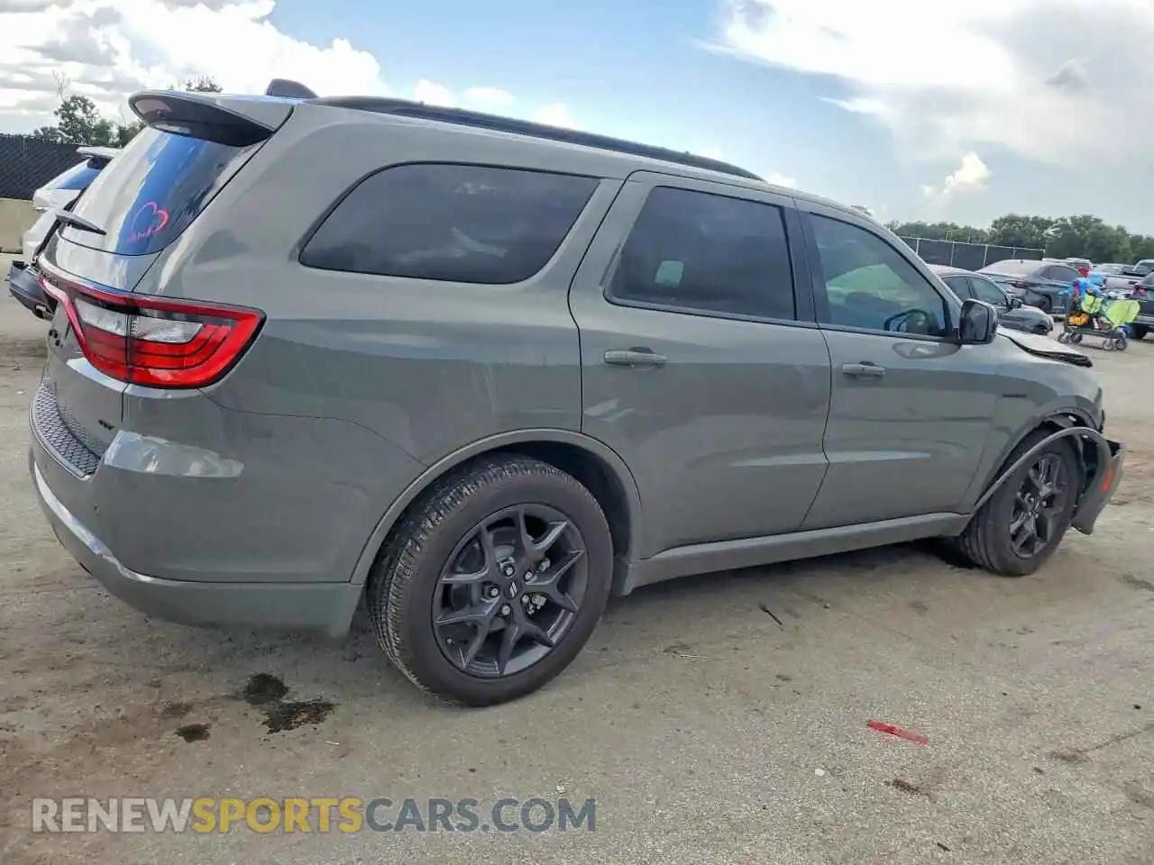 3 fotografías del automóvil dañado 1C4SDJCT7TC200109 DODGE DURANGO 2026