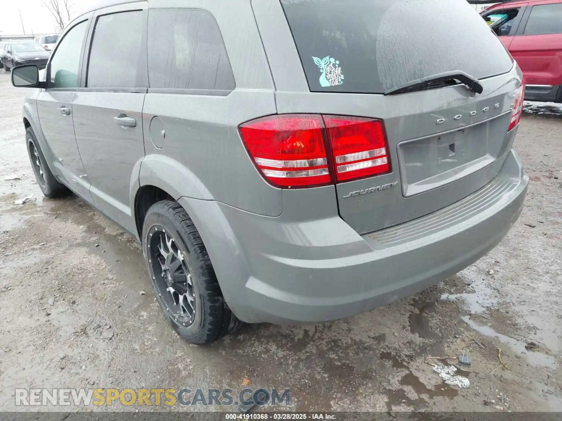 3 Photograph of a damaged car 3C4PDCAB5KT866156 DODGE JOURNEY 2019