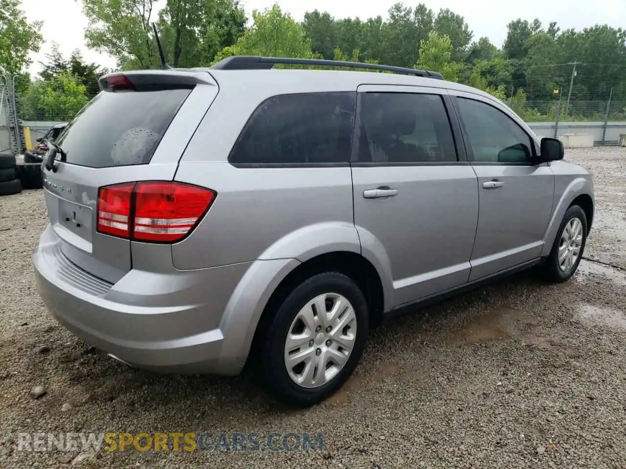 3 Photograph of a damaged car 3C4PDCAB9KT749759 DODGE JOURNEY 2019