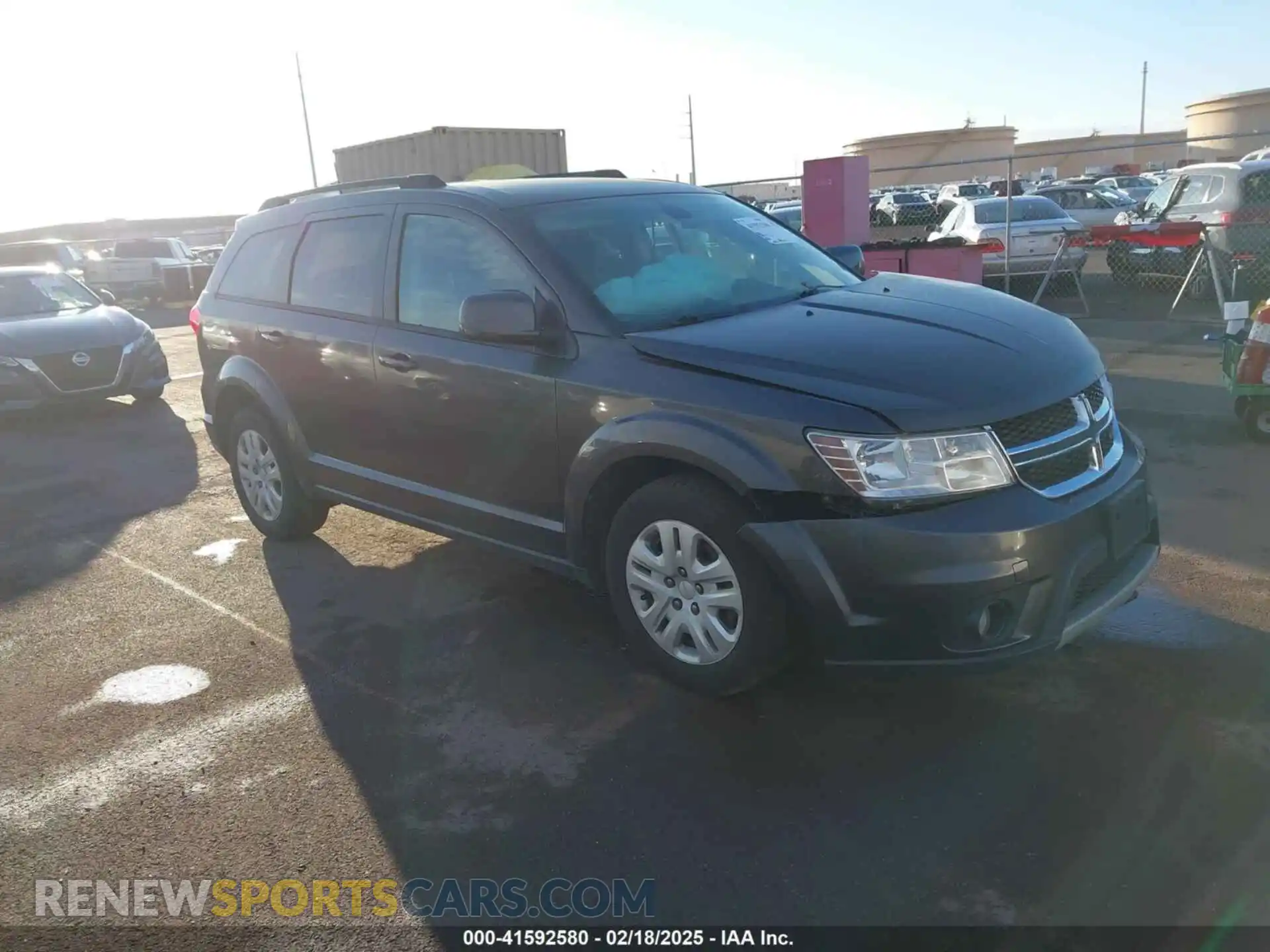 1 Фотография поврежденного автомобиля 3C4PDCBB0KT701307 DODGE JOURNEY 2019