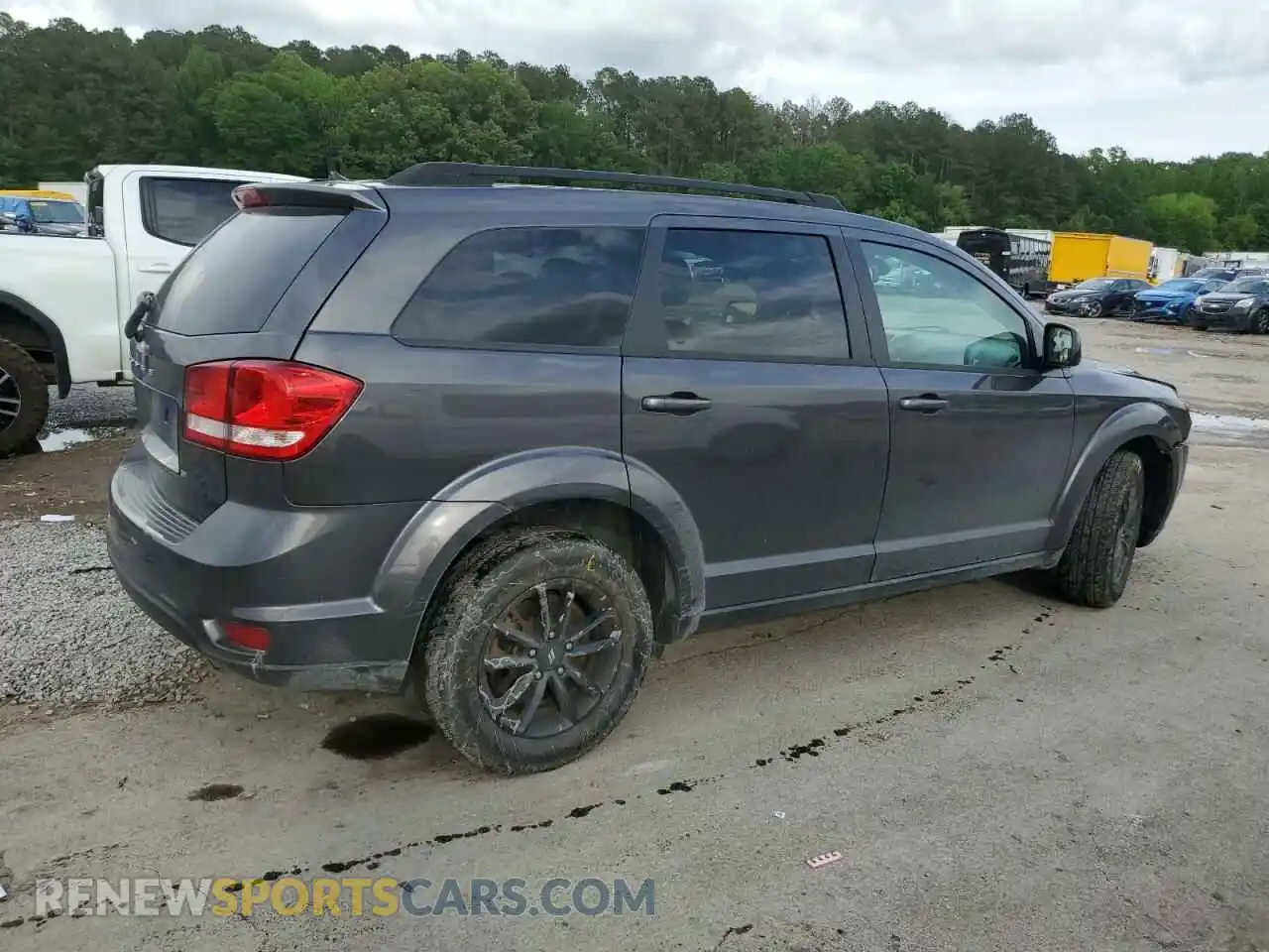 3 Photograph of a damaged car 3C4PDCBB0KT779490 DODGE JOURNEY 2019