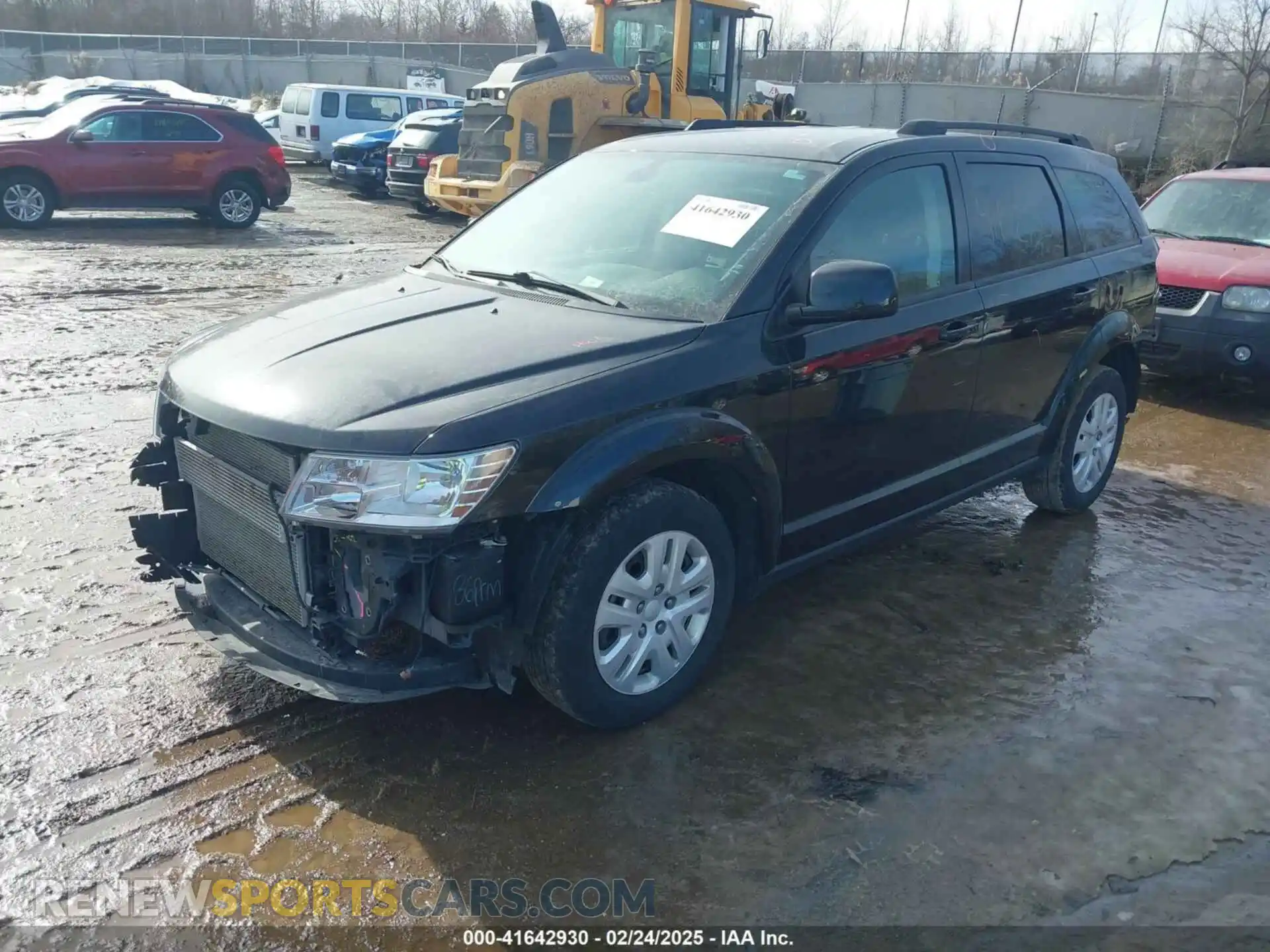 2 Photograph of a damaged car 3C4PDCBB1KT694545 DODGE JOURNEY 2019