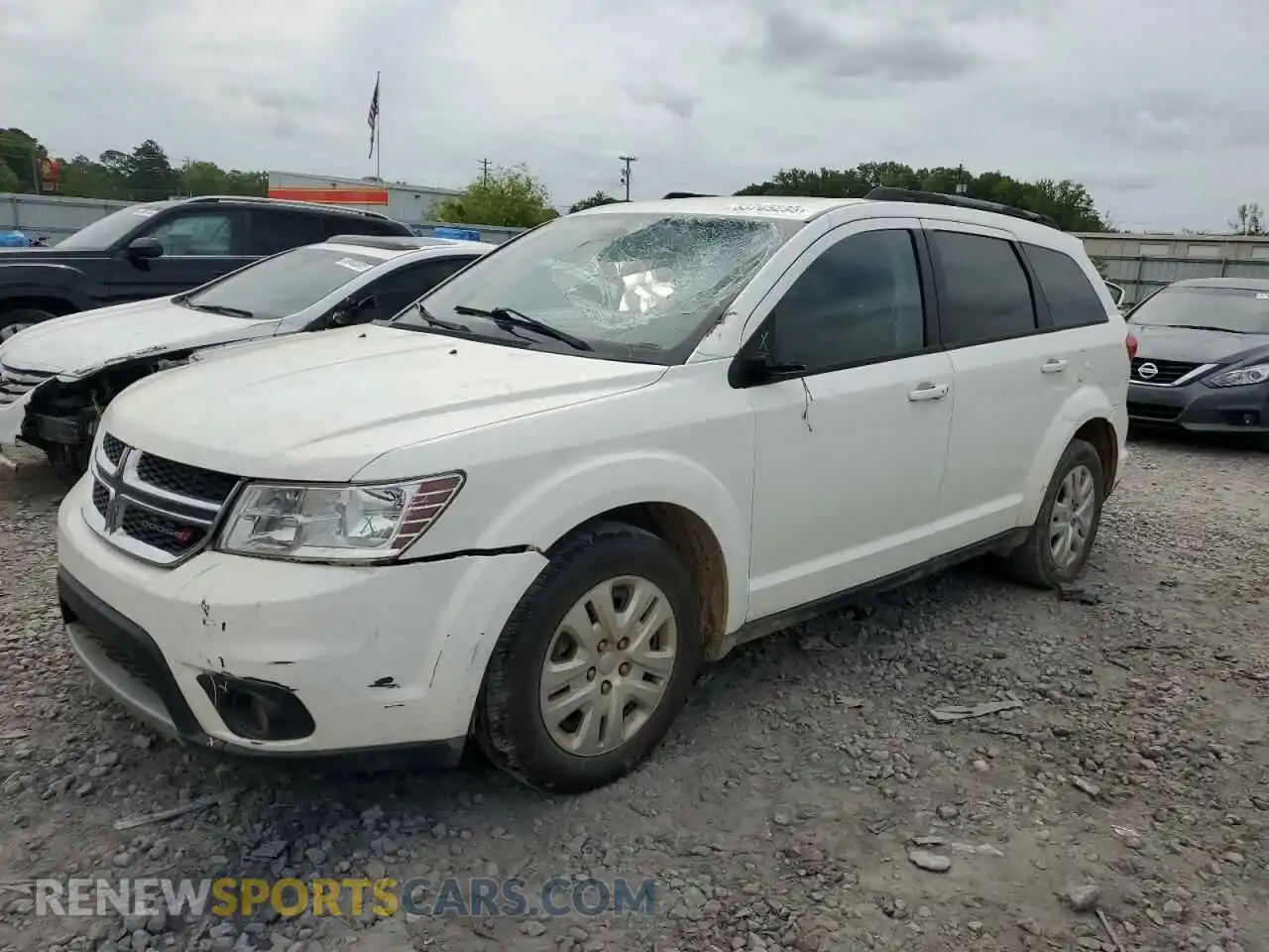 1 Photograph of a damaged car 3C4PDCBB4KT719132 DODGE JOURNEY 2019