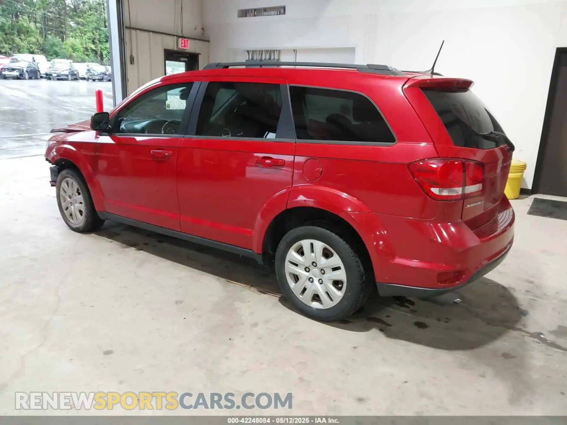 3 Photograph of a damaged car 3C4PDCBB7KT837627 DODGE JOURNEY 2019