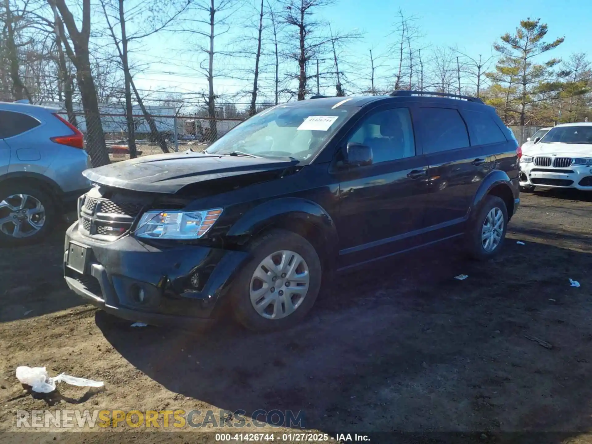 2 Photograph of a damaged car 3C4PDCBG6KT874924 DODGE JOURNEY 2019