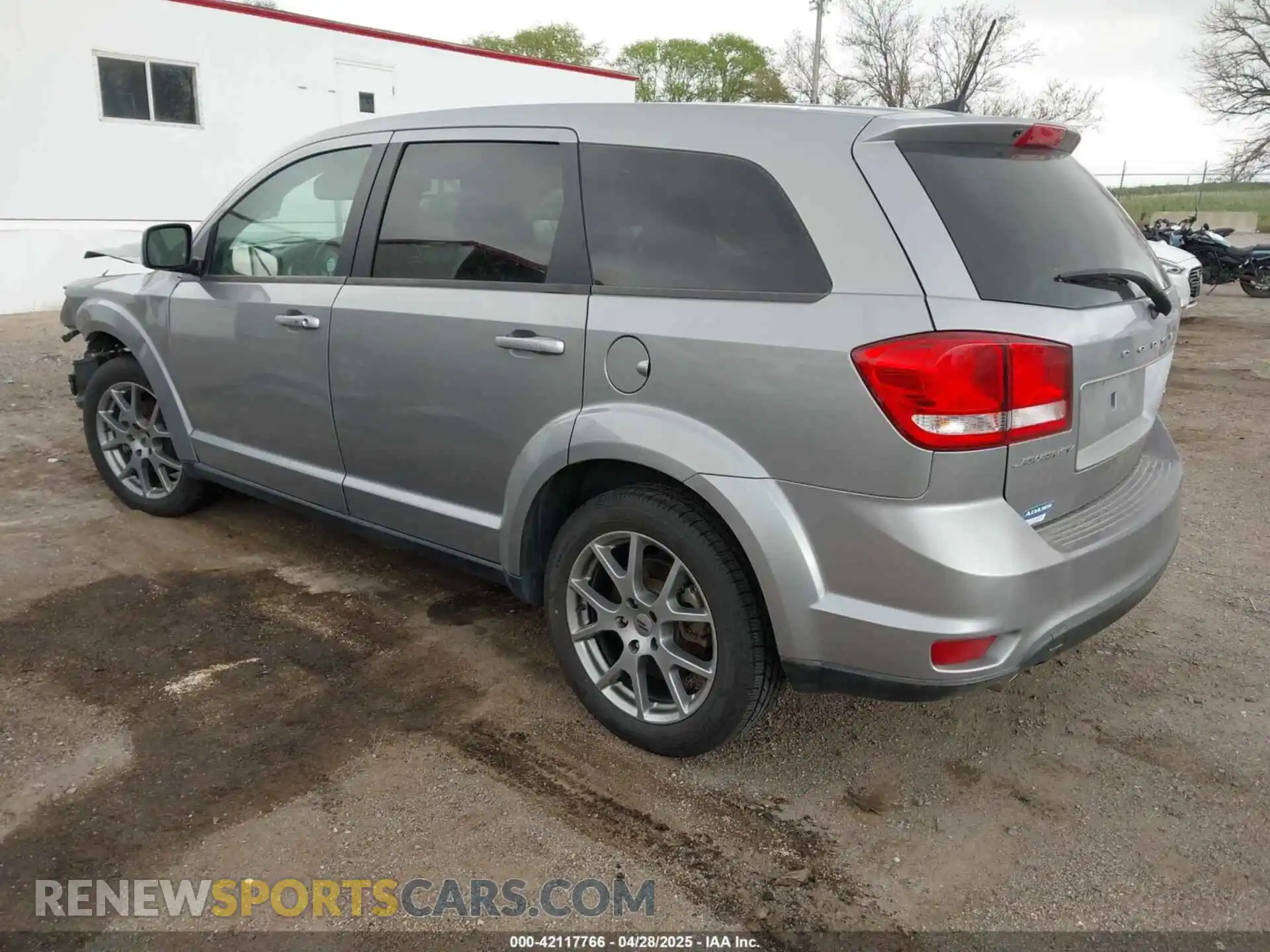 3 Photograph of a damaged car 3C4PDCEG8KT763335 DODGE JOURNEY 2019