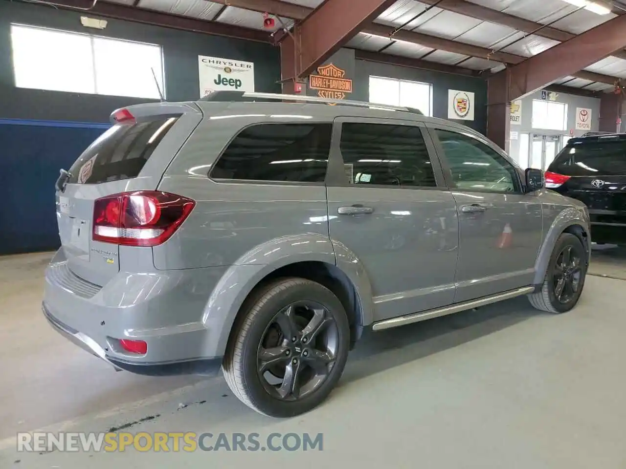 3 Photograph of a damaged car 3C4PDCGG0KT803484 DODGE JOURNEY 2019