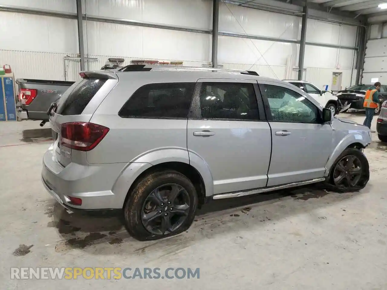 3 Photograph of a damaged car 3C4PDCGG1KT686675 DODGE JOURNEY 2019